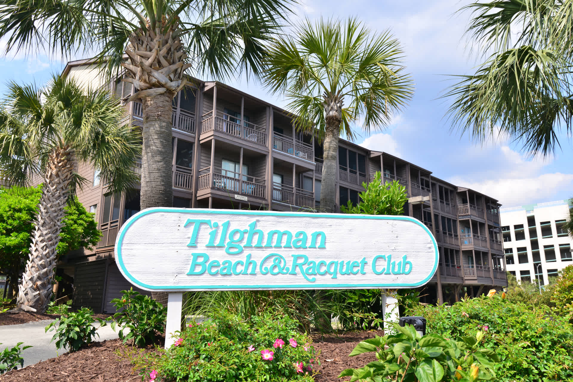 Sweet Summer Time at Tilghman with Hot Tub