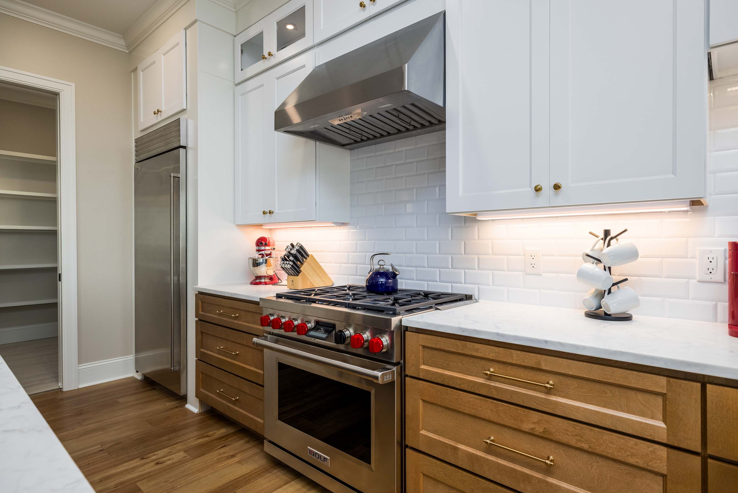 Chef's Kitchen and Pantry