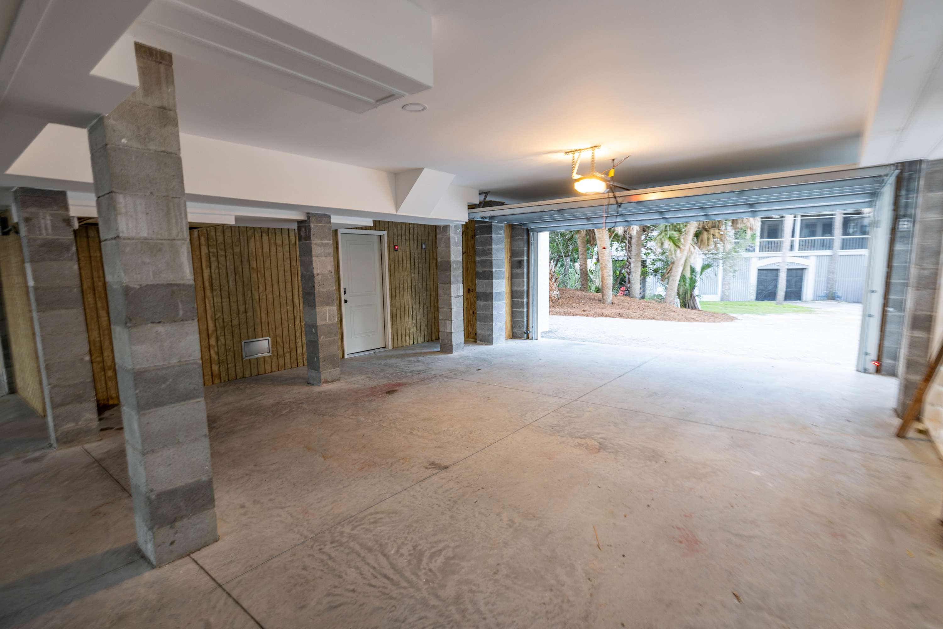 Garage and 4 Parking Spaces