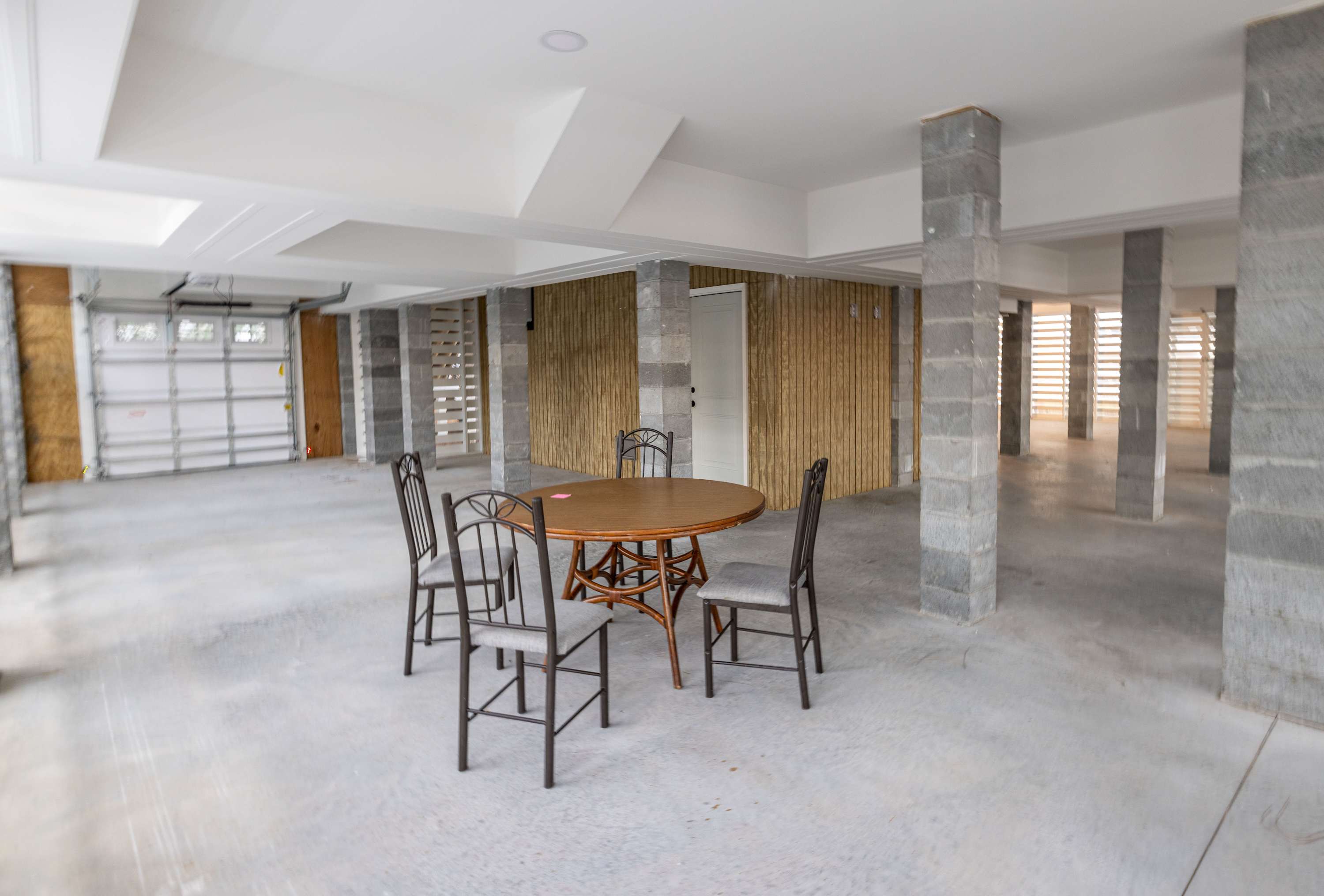 Garage with Seating Area