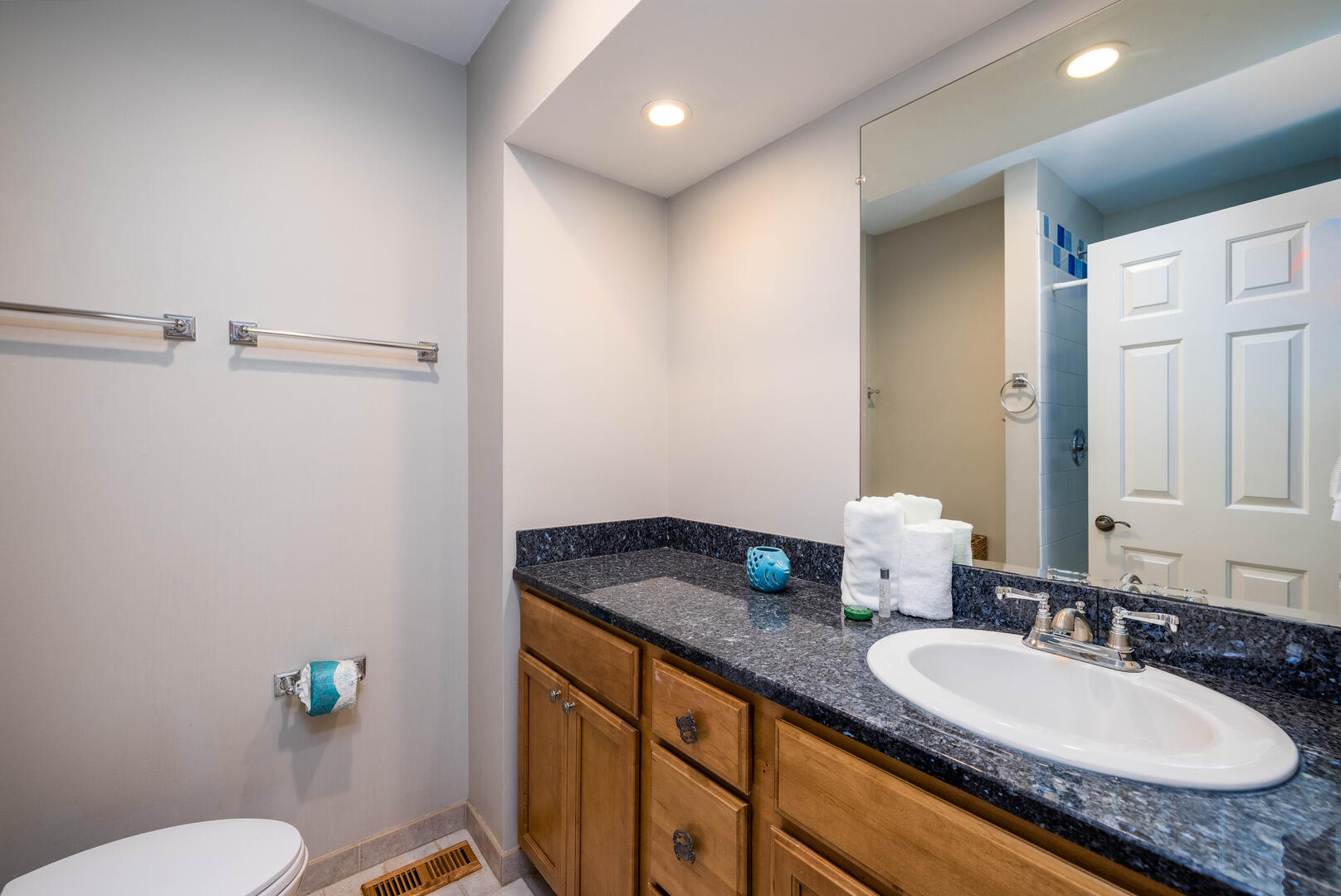 Full En Suite Bathroom