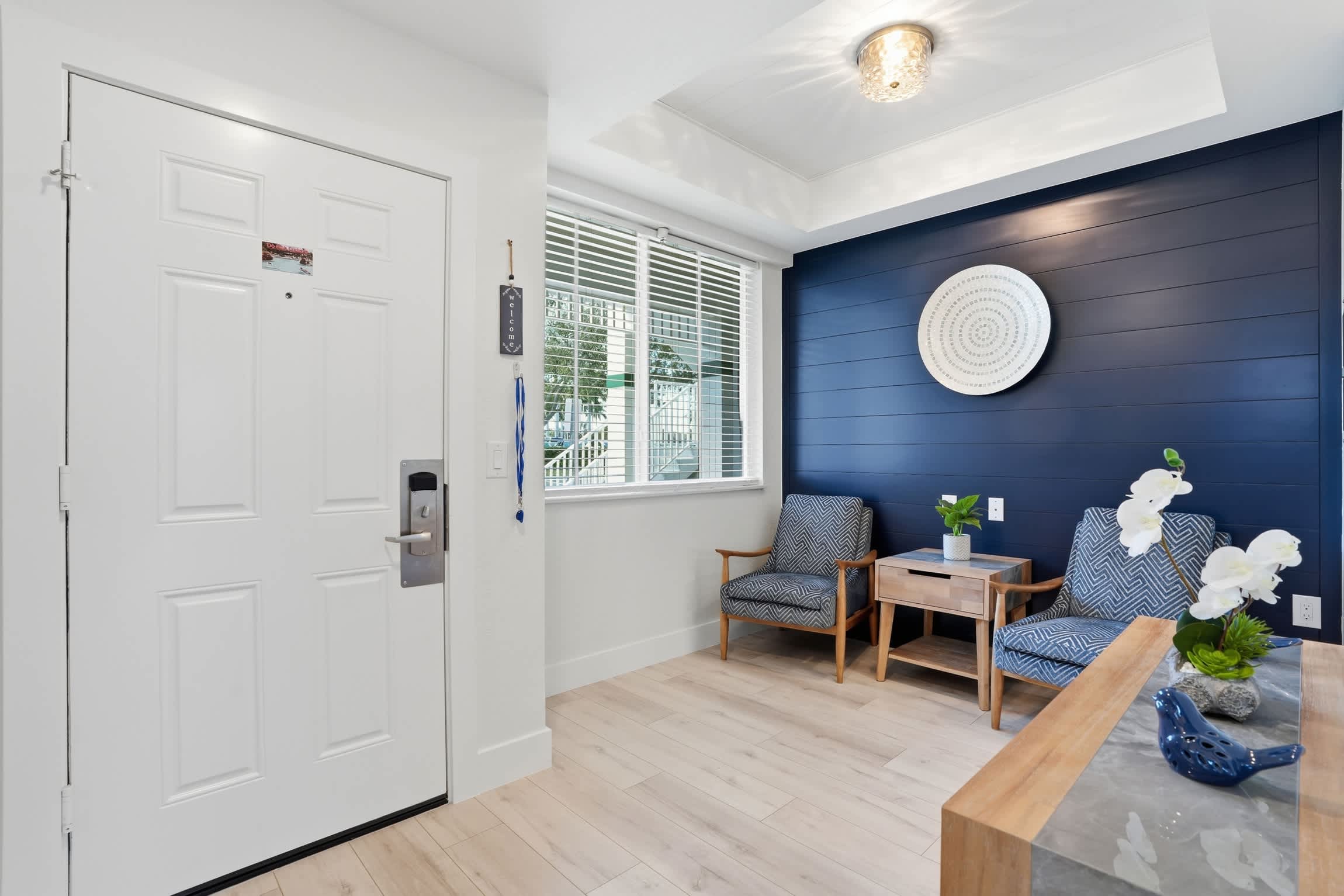 216 Luxury Remodeled Sleep 6 End Unit | Photo 11