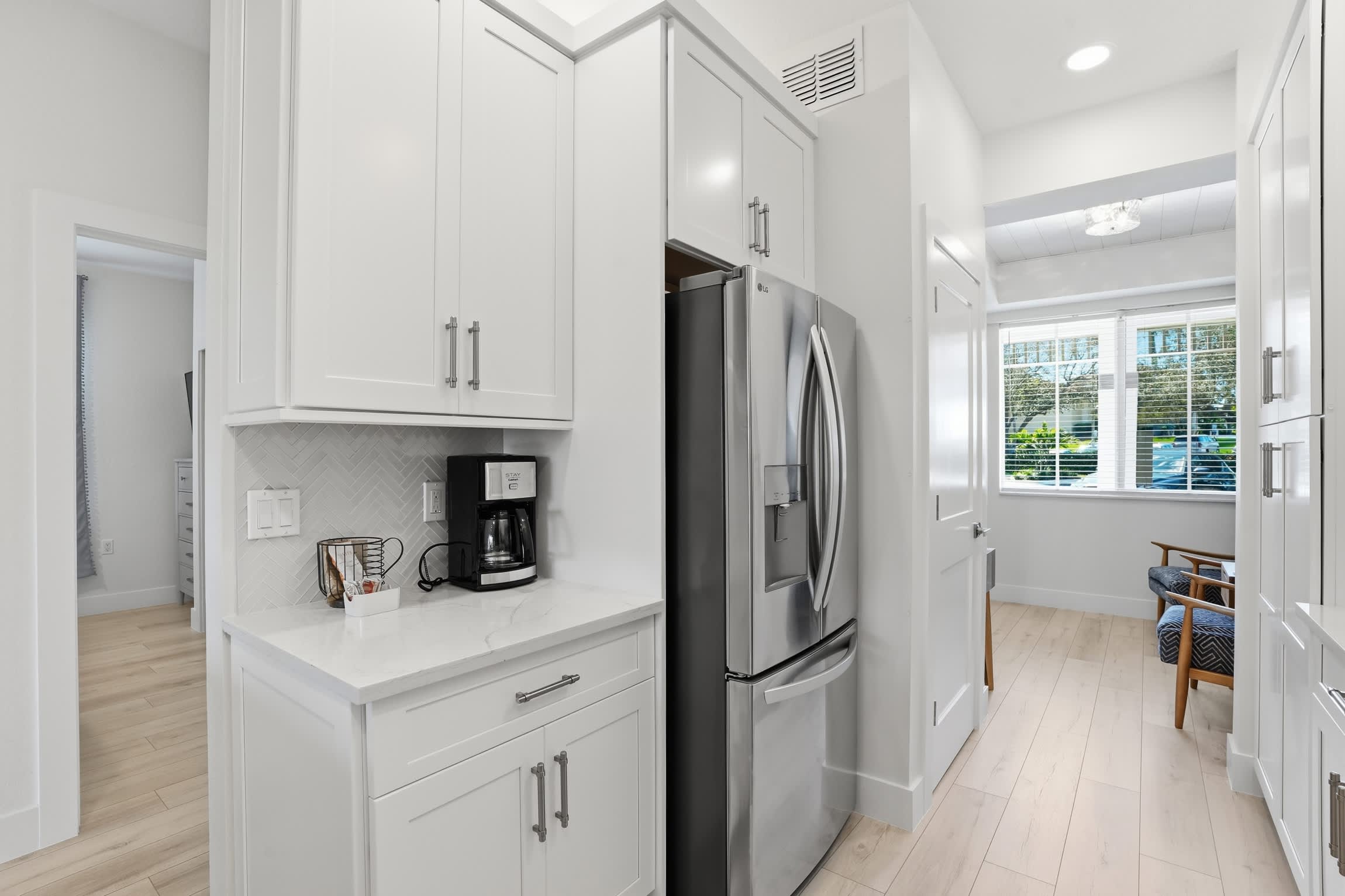 216 Luxury Remodeled Sleep 6 End Unit | Photo 13