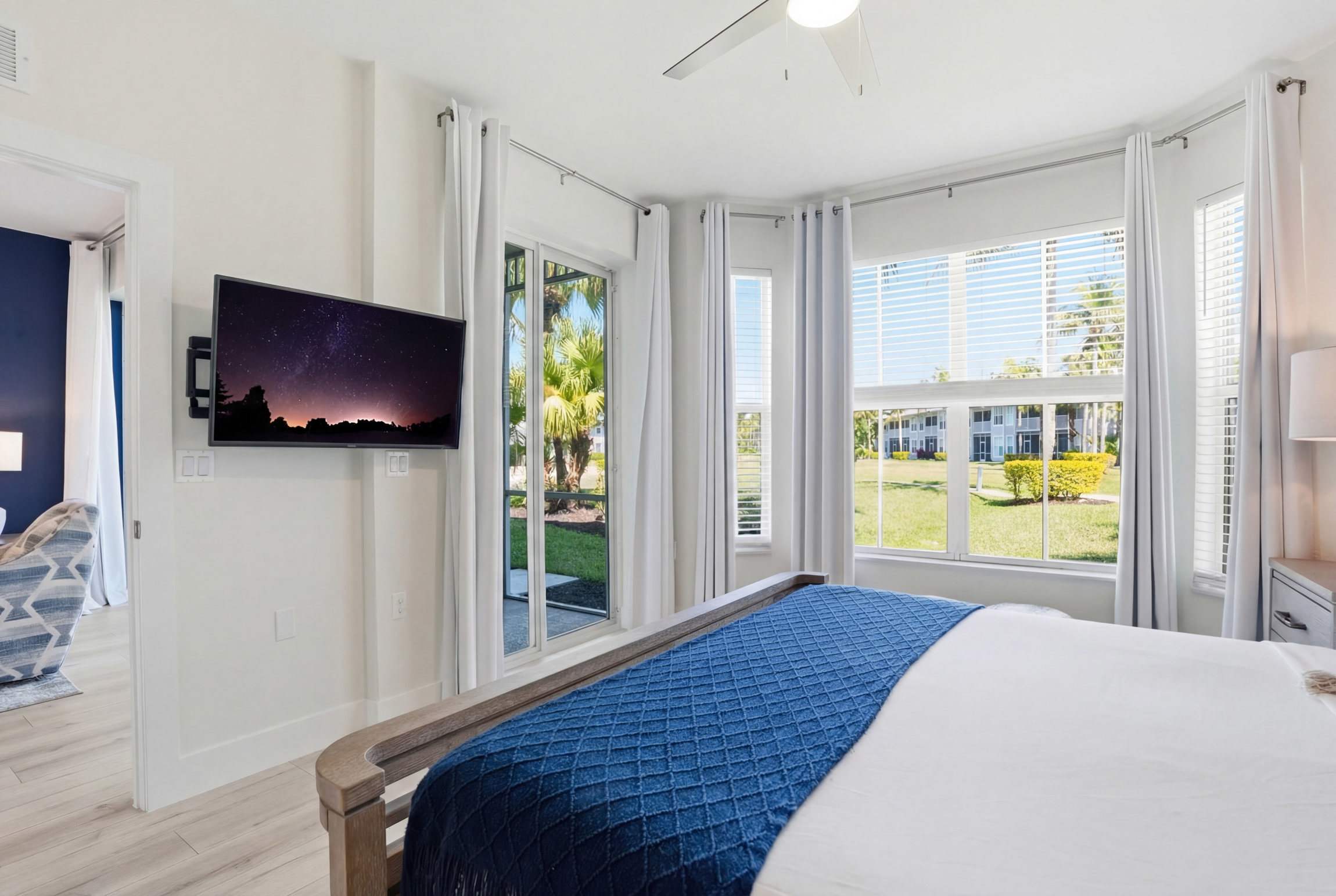 216 Luxury Remodeled Sleep 6 End Unit | Photo 22