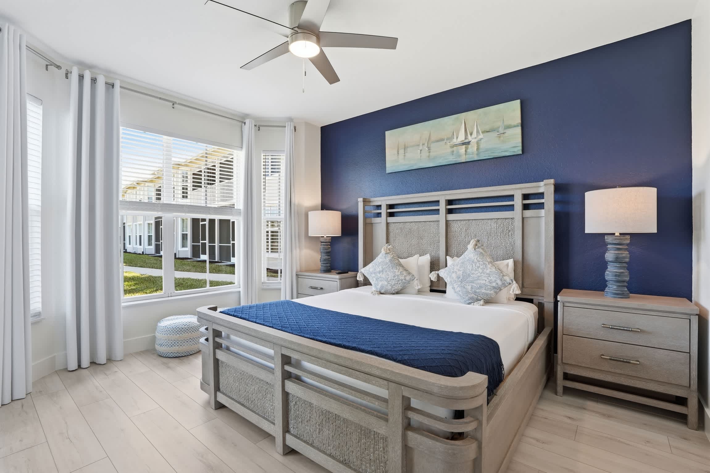 216 Luxury Remodeled Sleep 6 End Unit | Photo 3