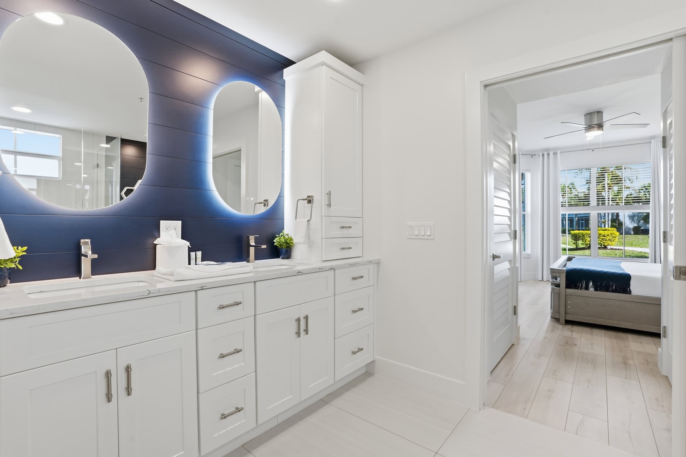 216 Luxury Remodeled Sleep 6 End Unit | Photo 25
