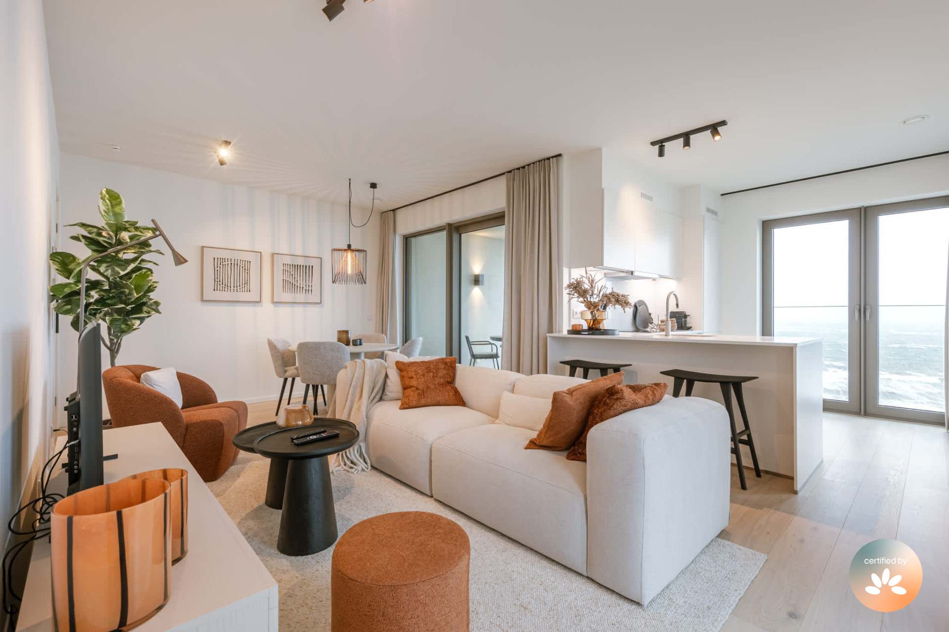 MOROWW Ostend · Seaview · Ensuite · Parking