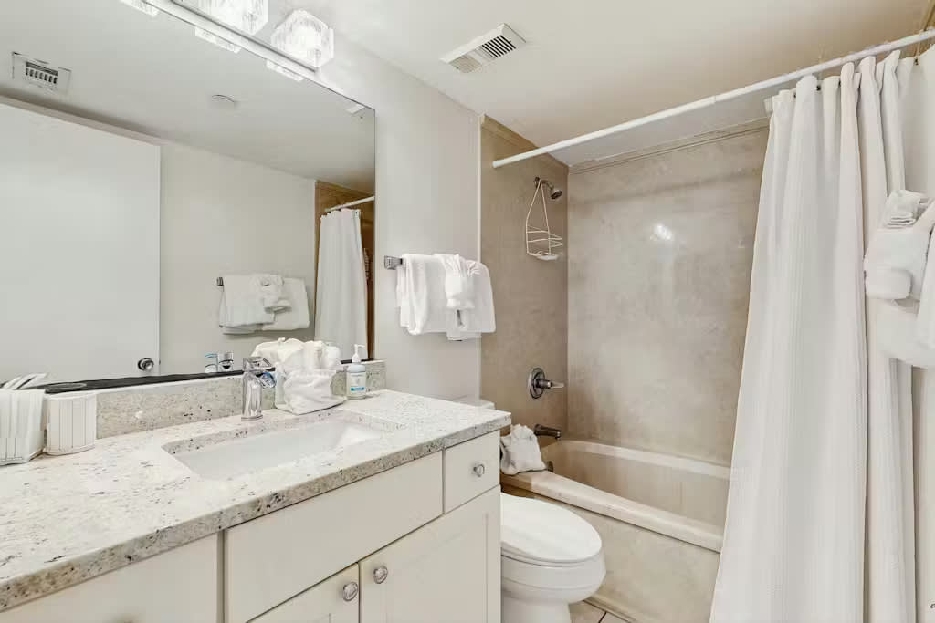 Emerald Towers 0605 | Photo 8