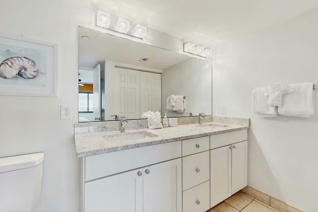 Emerald Towers 0605 | Photo 9