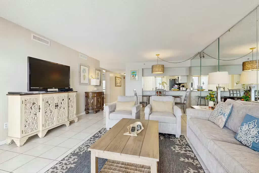 Emerald Towers 0605 | Photo 13