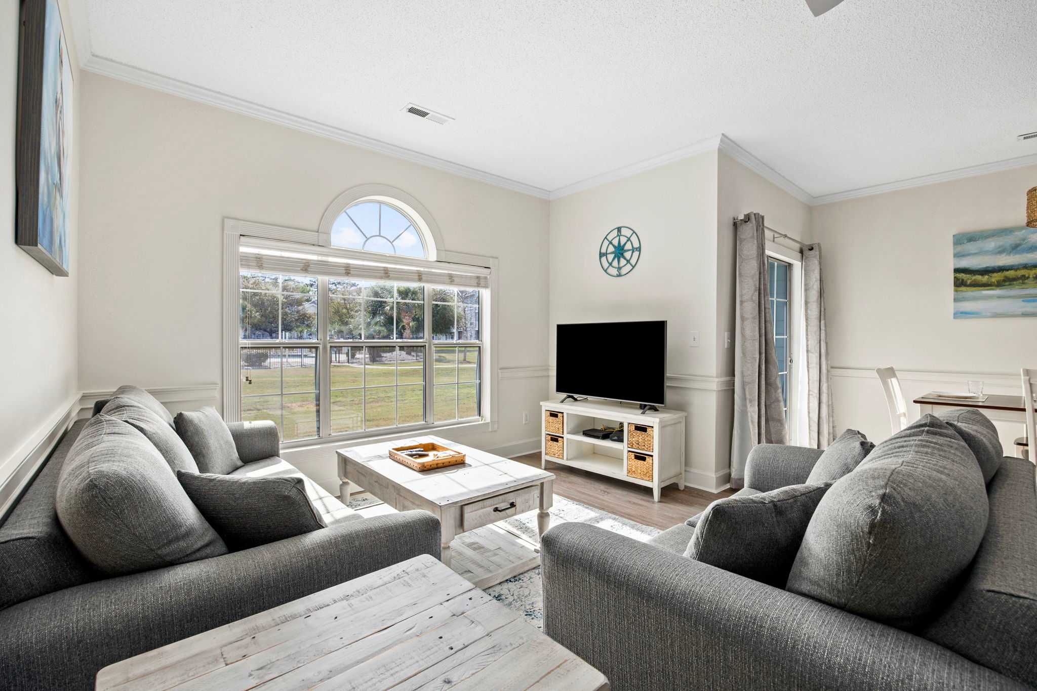 Fairway Breeze Retreat with Pond and Golf Views