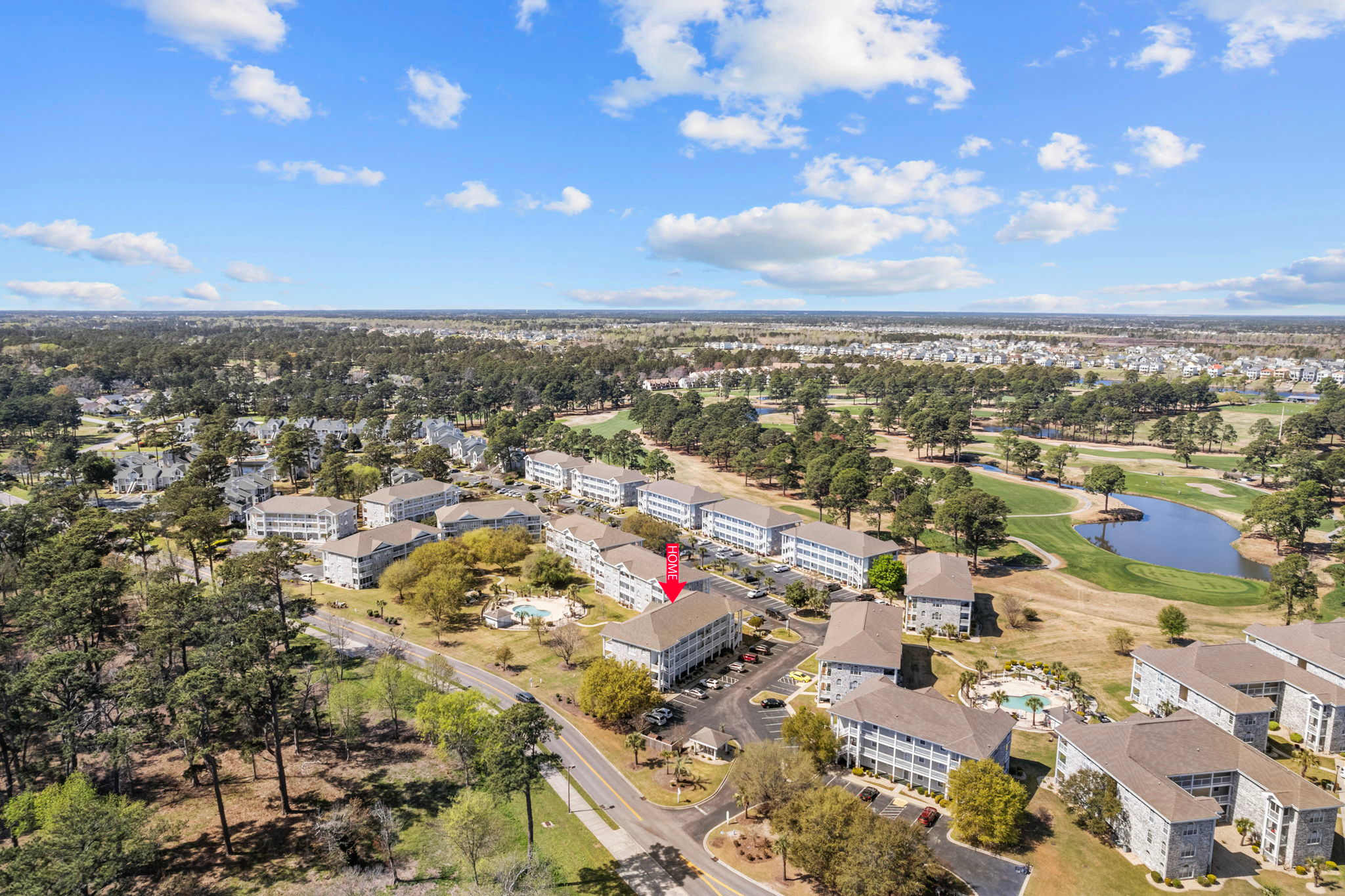 Fairway Breeze Retreat with Pond and Golf Views