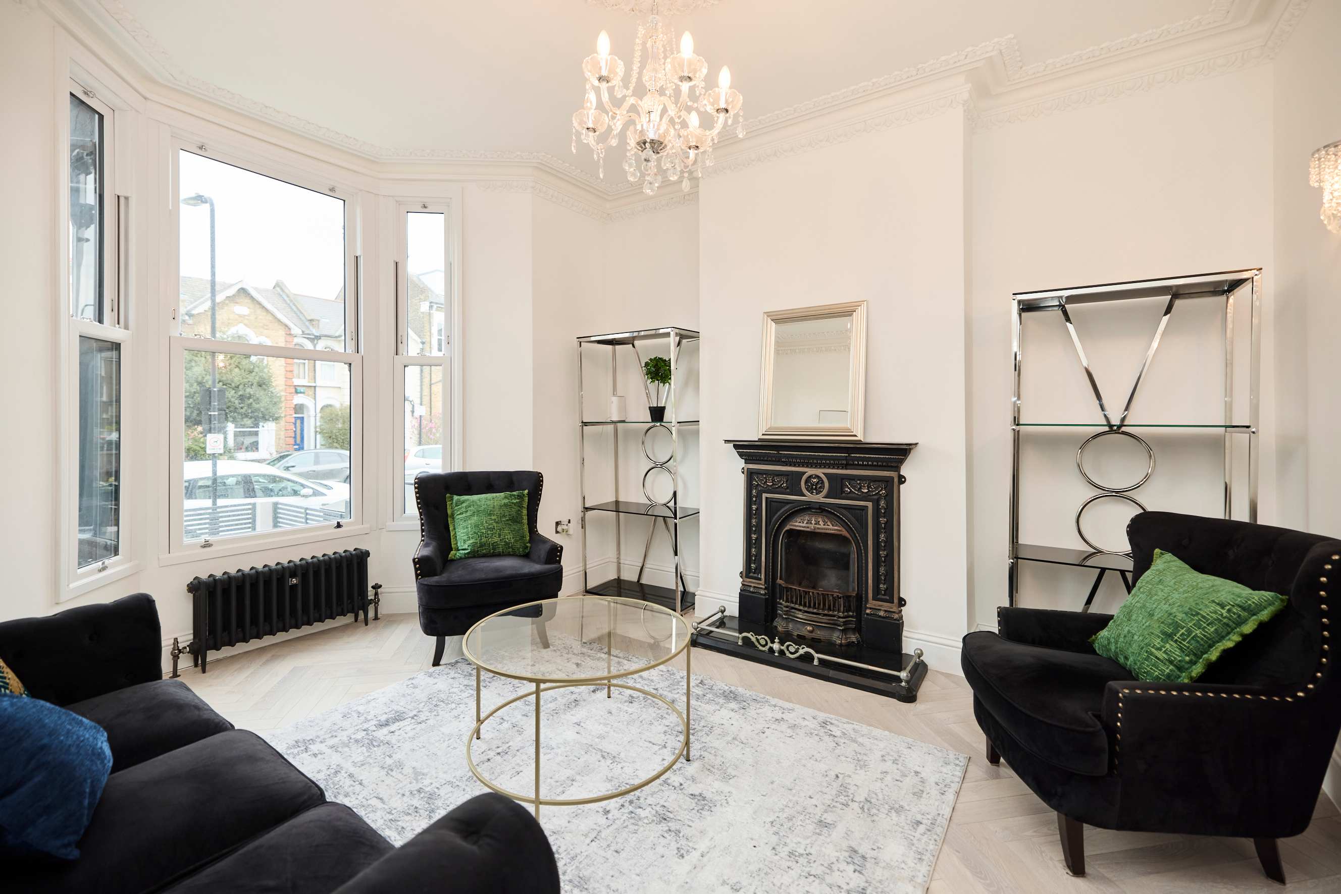 View The Gallery House on Grayling The Gallery House on Grayling serviced apartment - UK - VivreStays