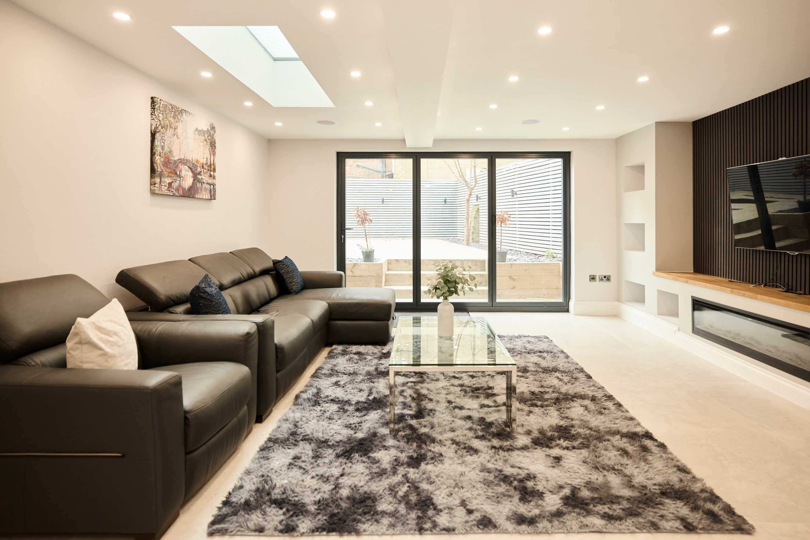 The Gallery House on Grayling in Grayling Road 30 N16 0BT - Property image 2 - VivreStays