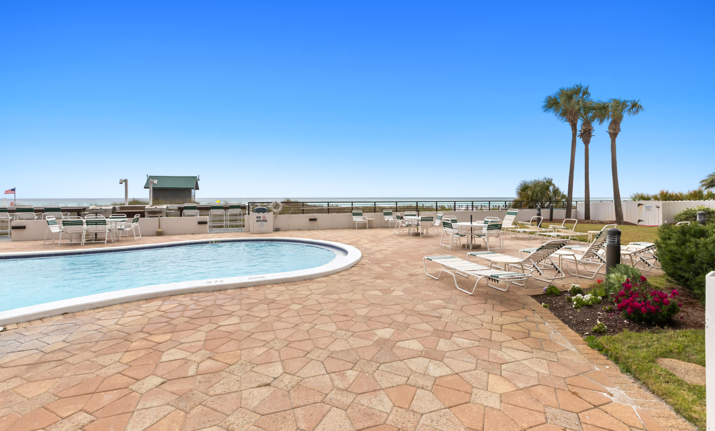 Emerald Towers 0104 25