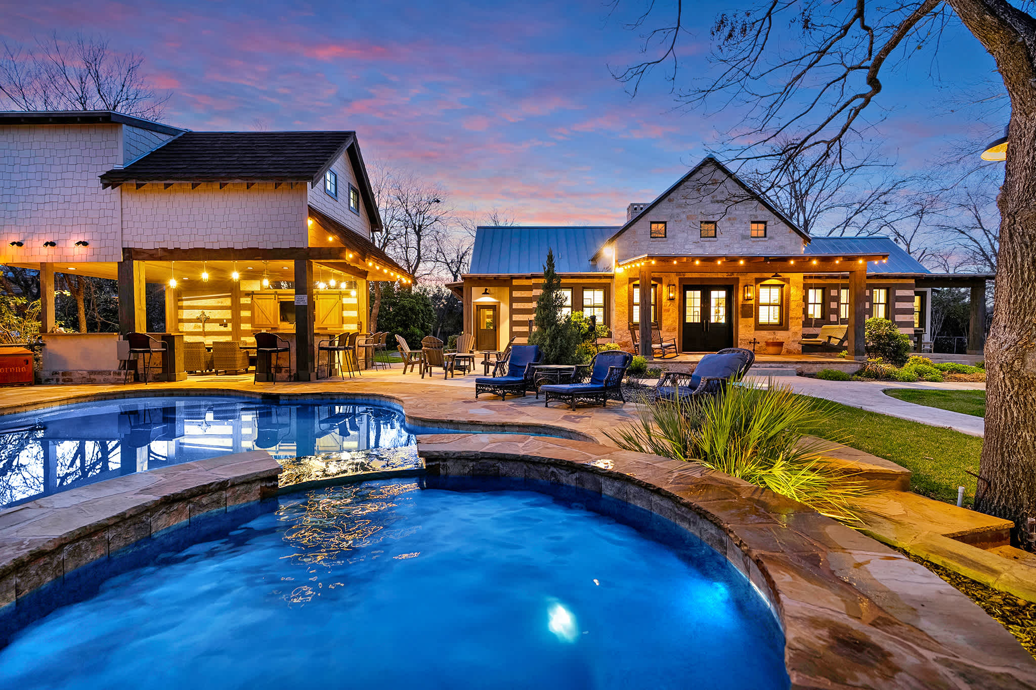 Lost Creek Lodge - Resort Style Pool & Sleeps 20 — Fredericksburg, TX — vacation rental