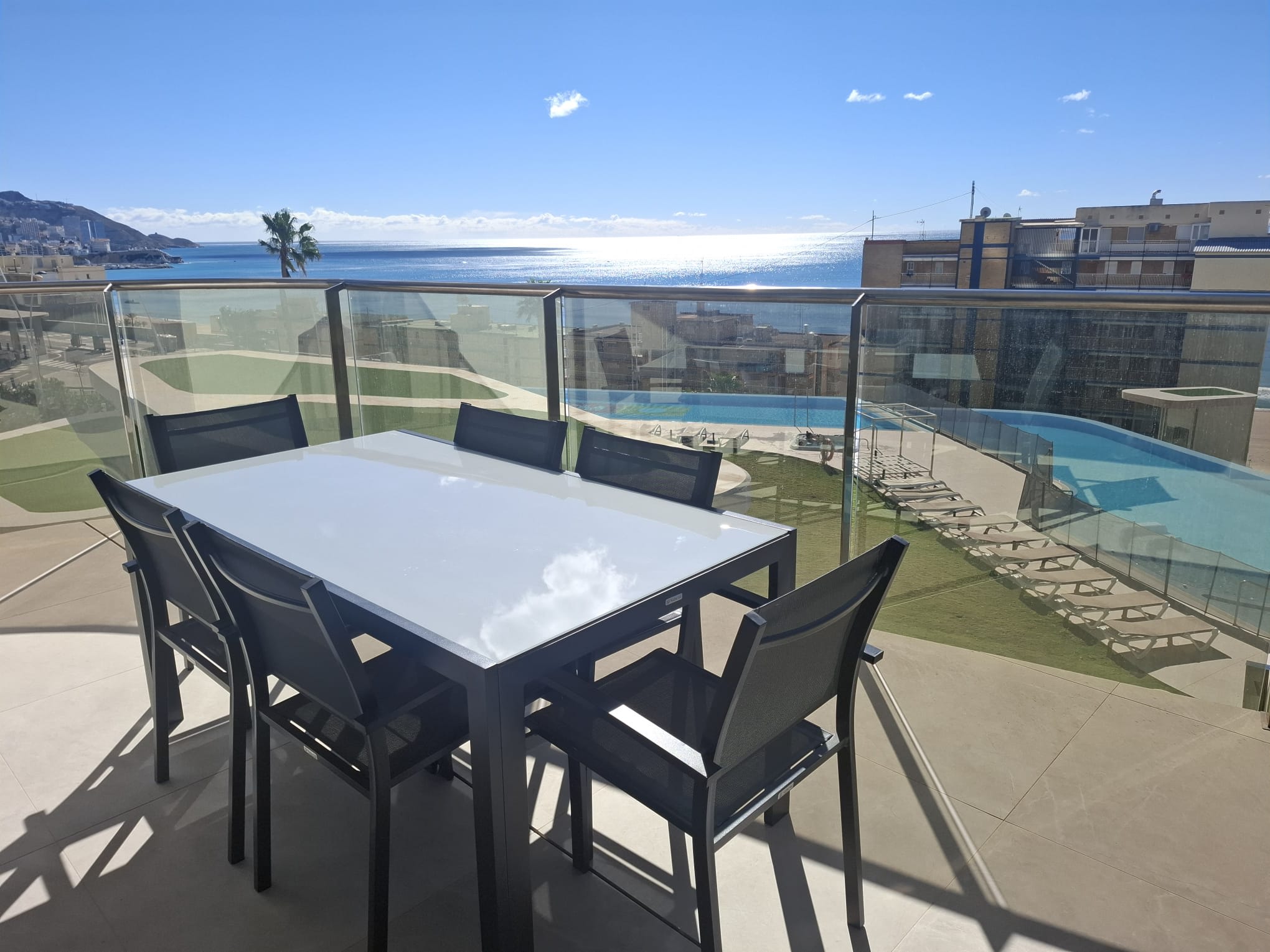 Av. República Argentina, 17, 1 1, 03502 Benidorm, Alicante, Spain