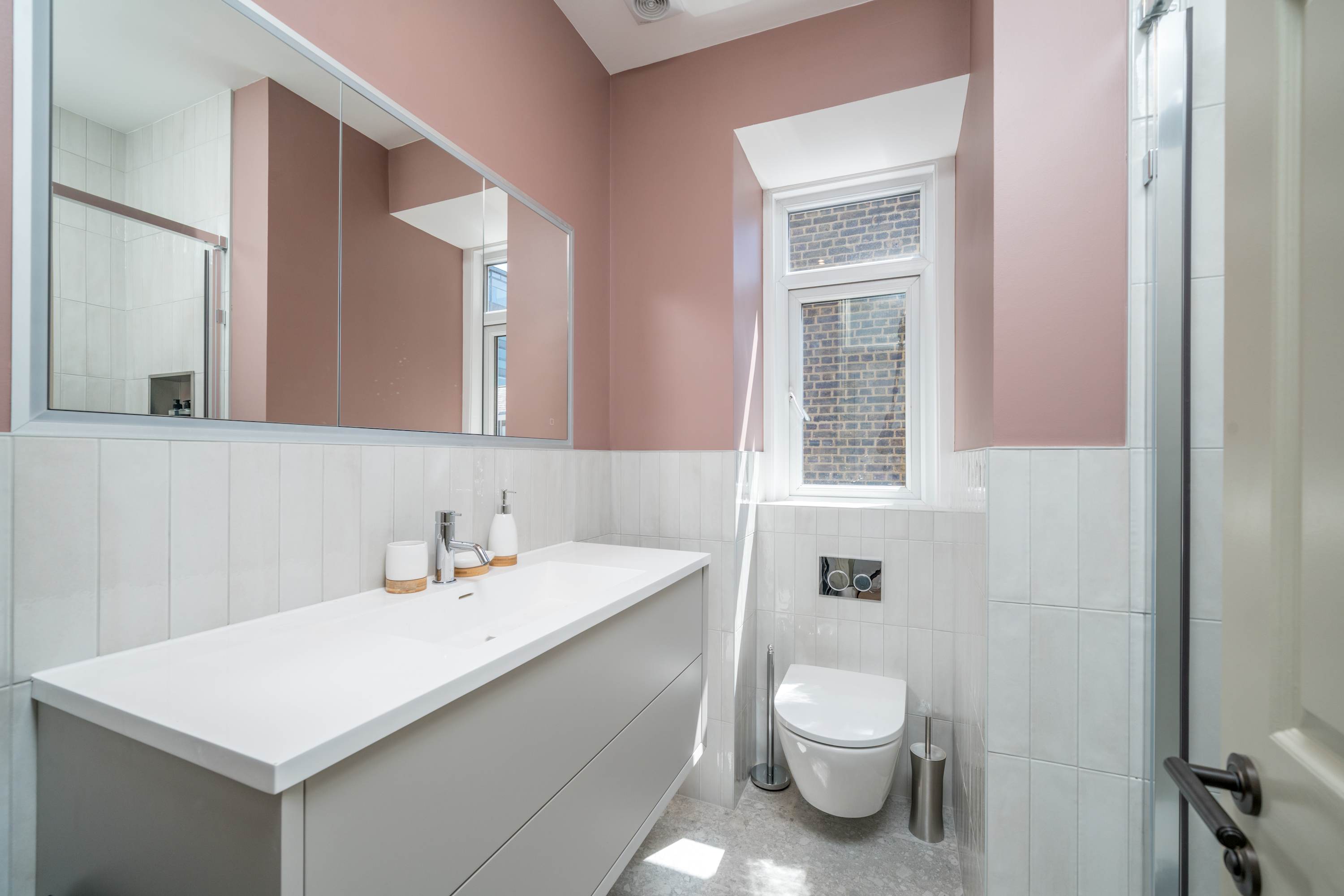 Fitzrovia apartments by Joivy in Candover Street 4 W1W 7DJ - Property image 9 - VivreStays