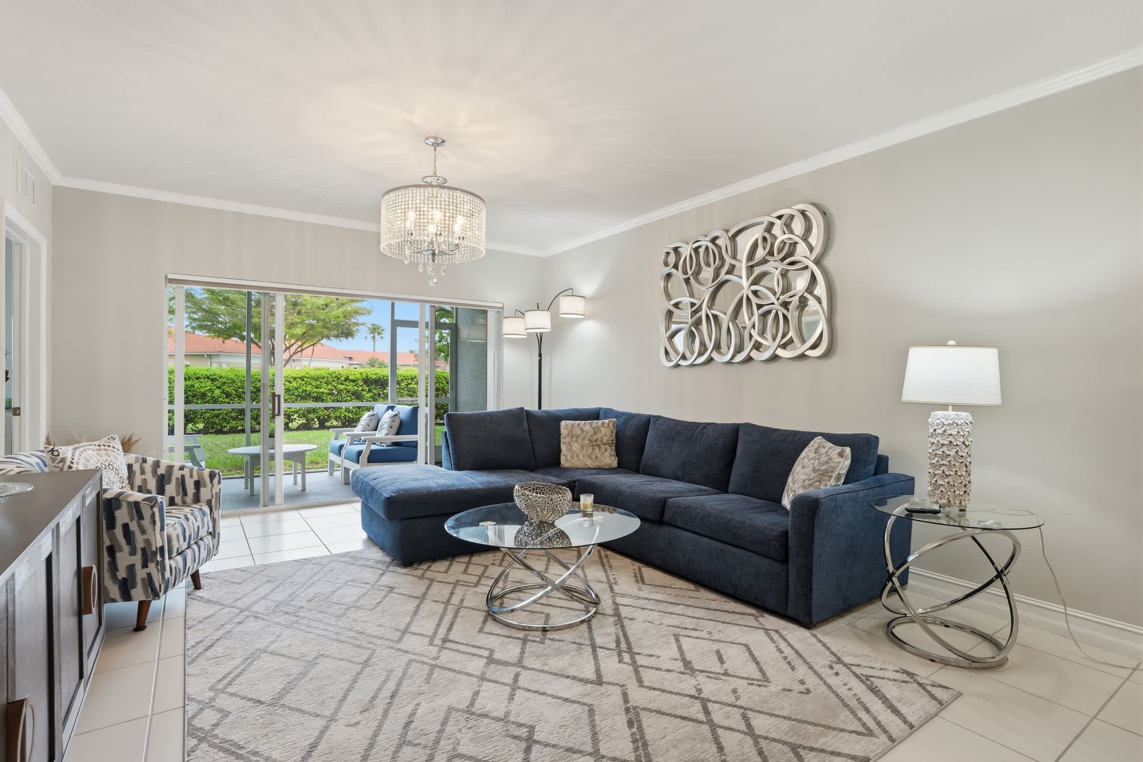 First Floor 2 BR Den Bright End Unit Near Downtown Naples | Photo 10