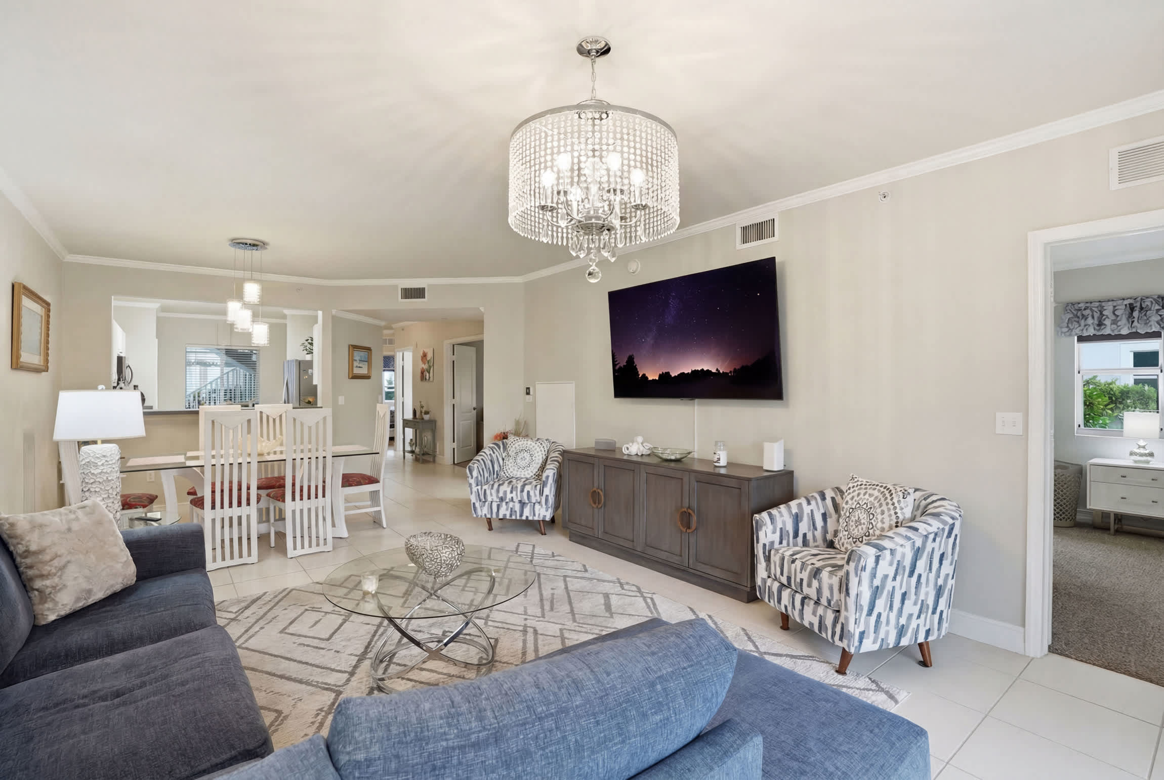 First Floor 2 BR Den Bright End Unit Near Downtown Naples | Photo 8