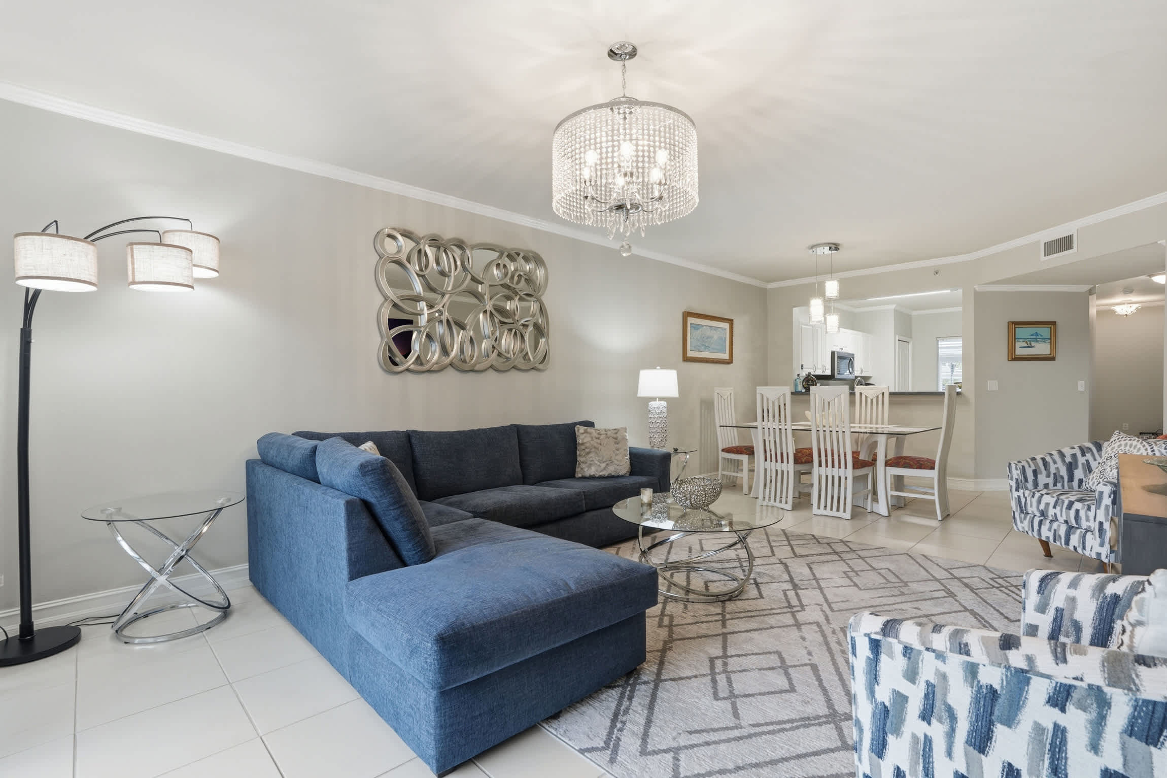 First Floor 2 BR Den Bright End Unit Near Downtown Naples | Photo 9