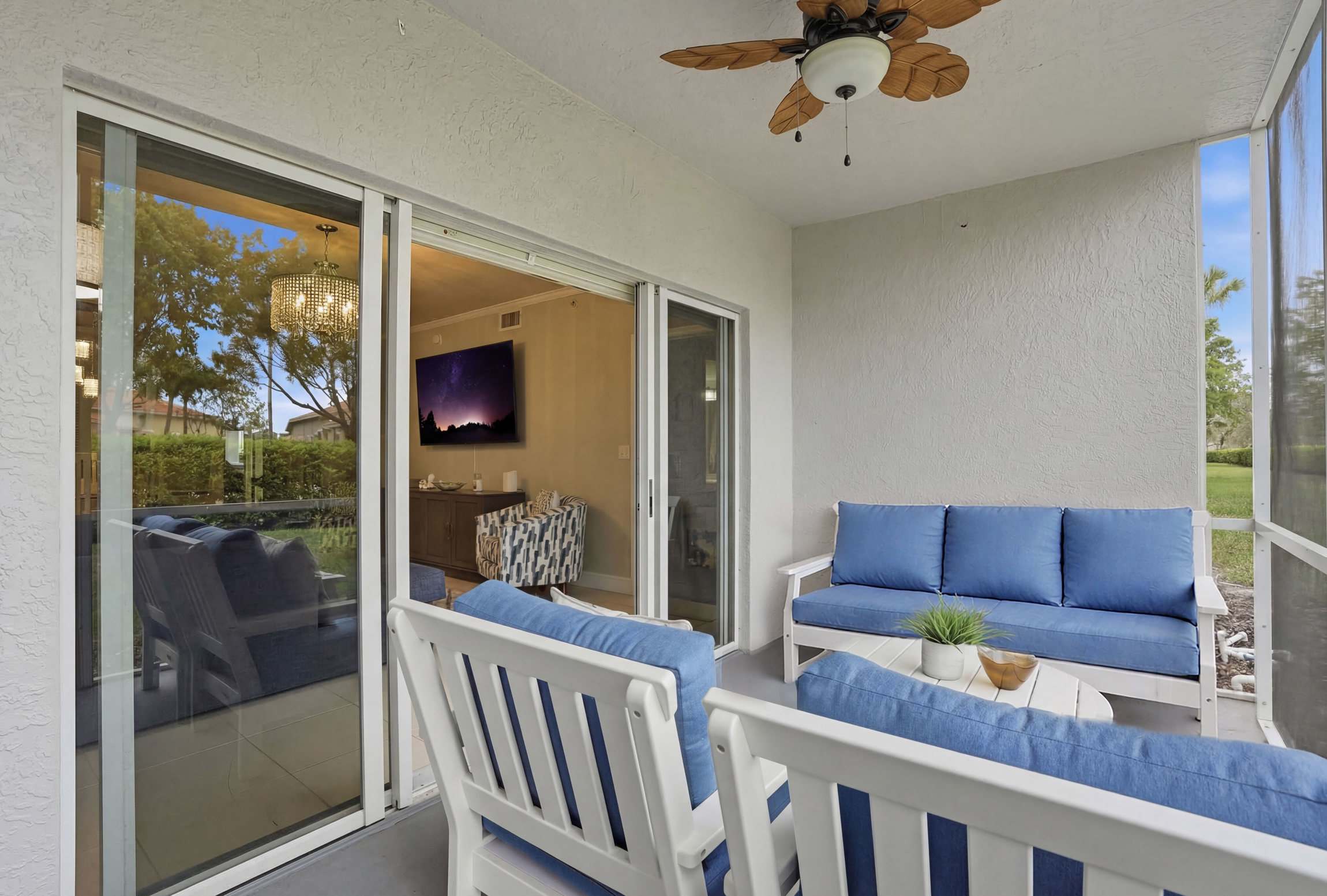 First Floor 2 BR Den Bright End Unit Near Downtown Naples | Photo 24