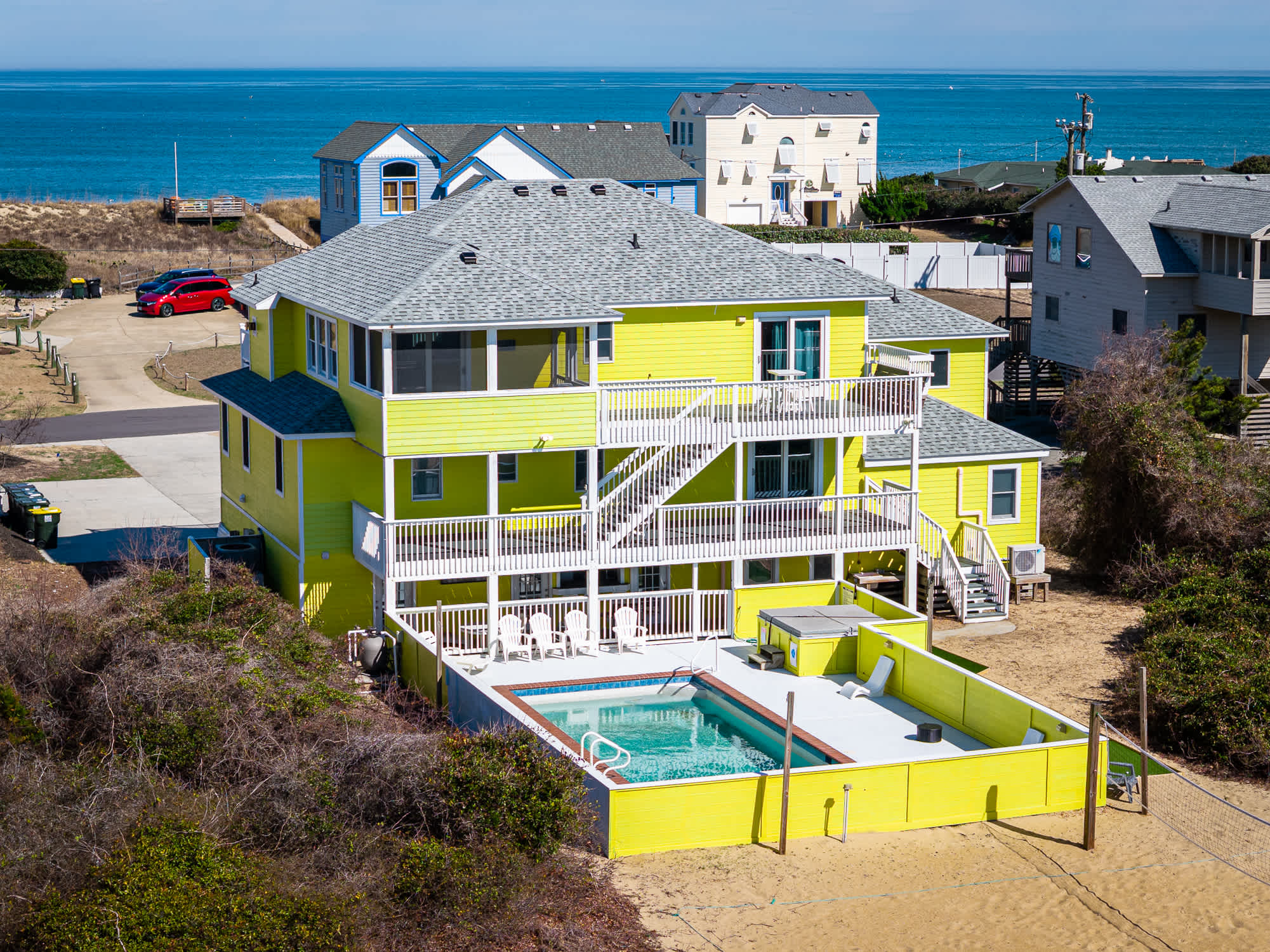 Semi Ocean Front Luxury Home, Pool, Spa, Game Room
