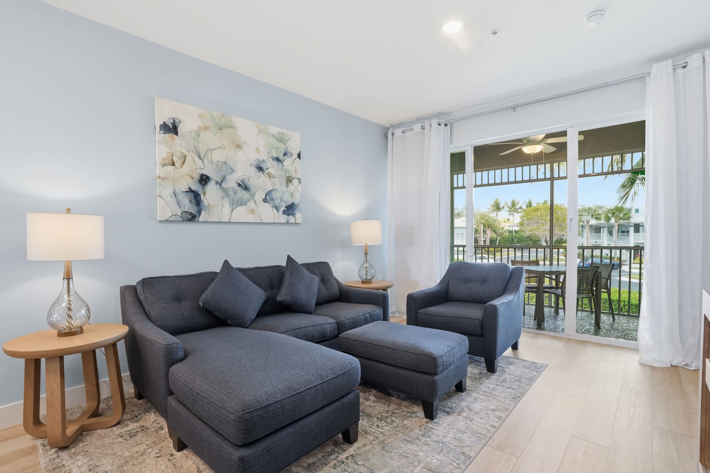 1226 Updated Sleeps 6 Close to Pool and Gym