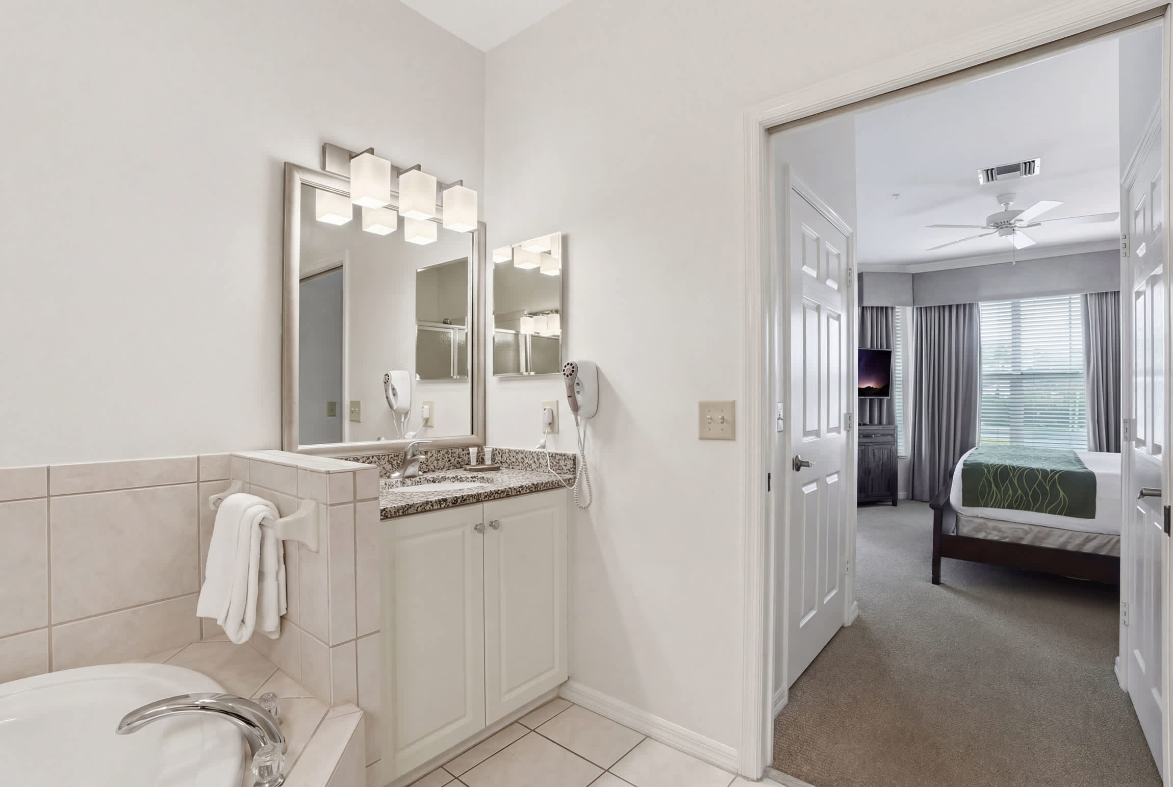 1223 Sleeps 6 Lake and Landscape View | Photo 28