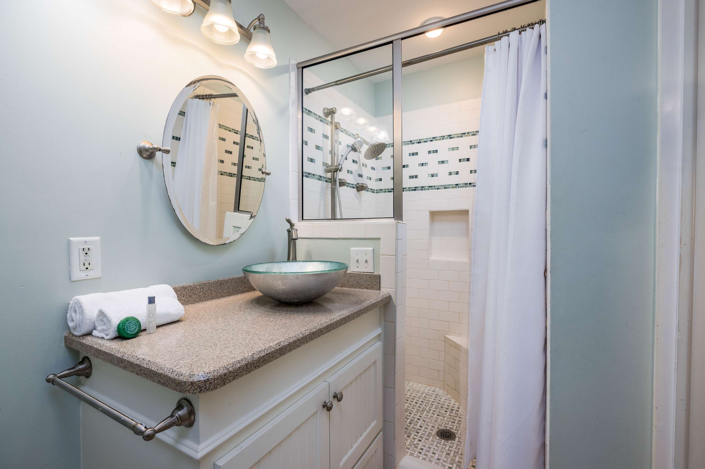 527 Sunsuite | Photo 10