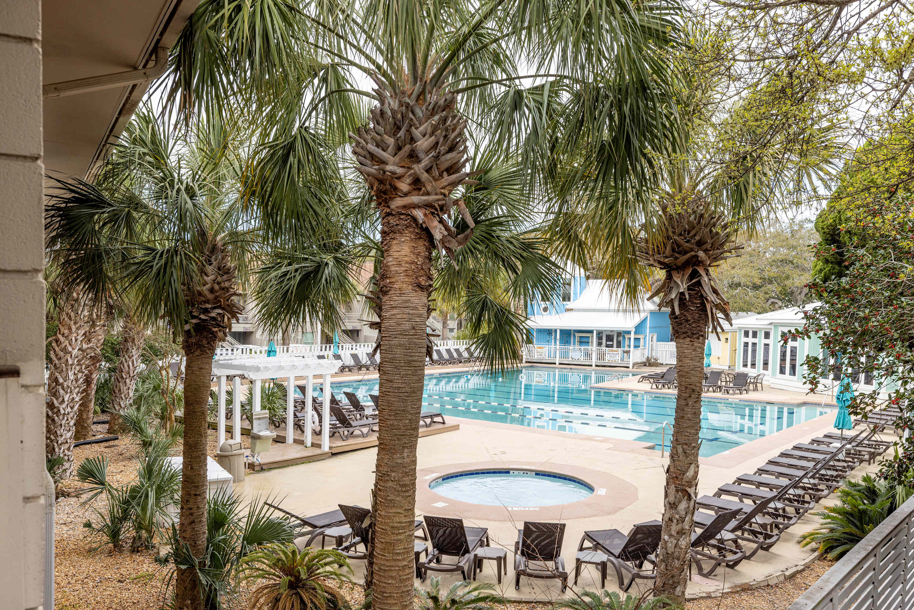 527 Sunsuite | Photo 13