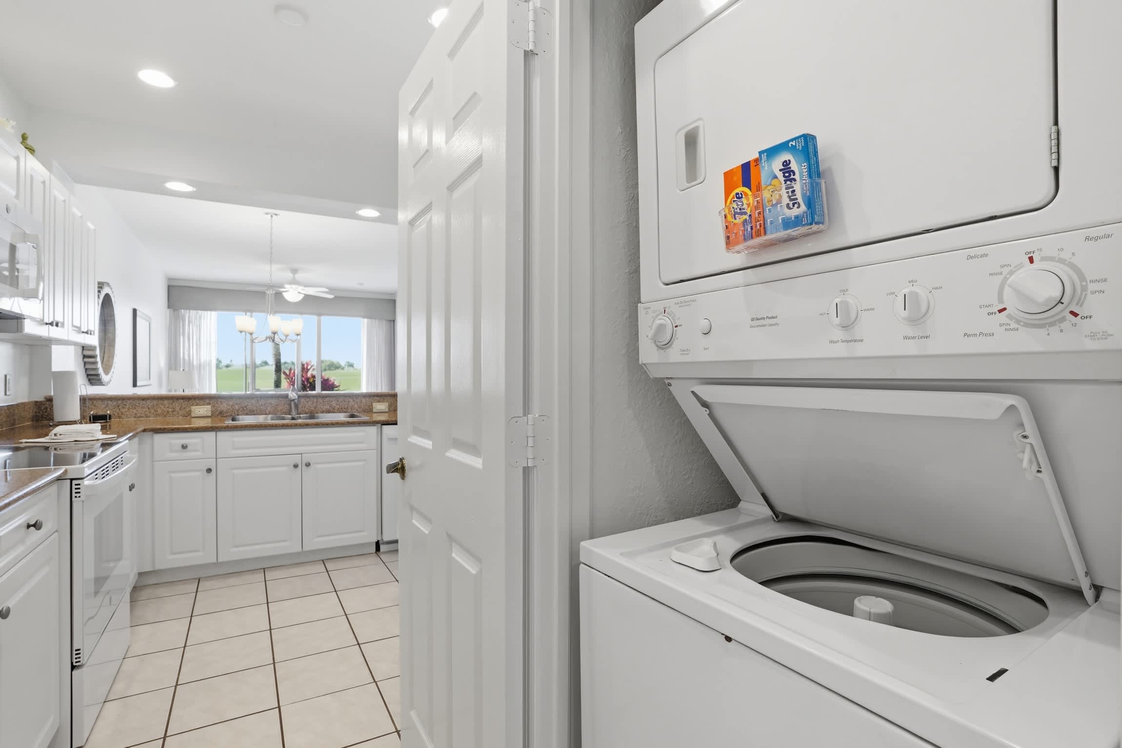 916 First Floor Golf and Lake View Sleeps 6 | Photo 16