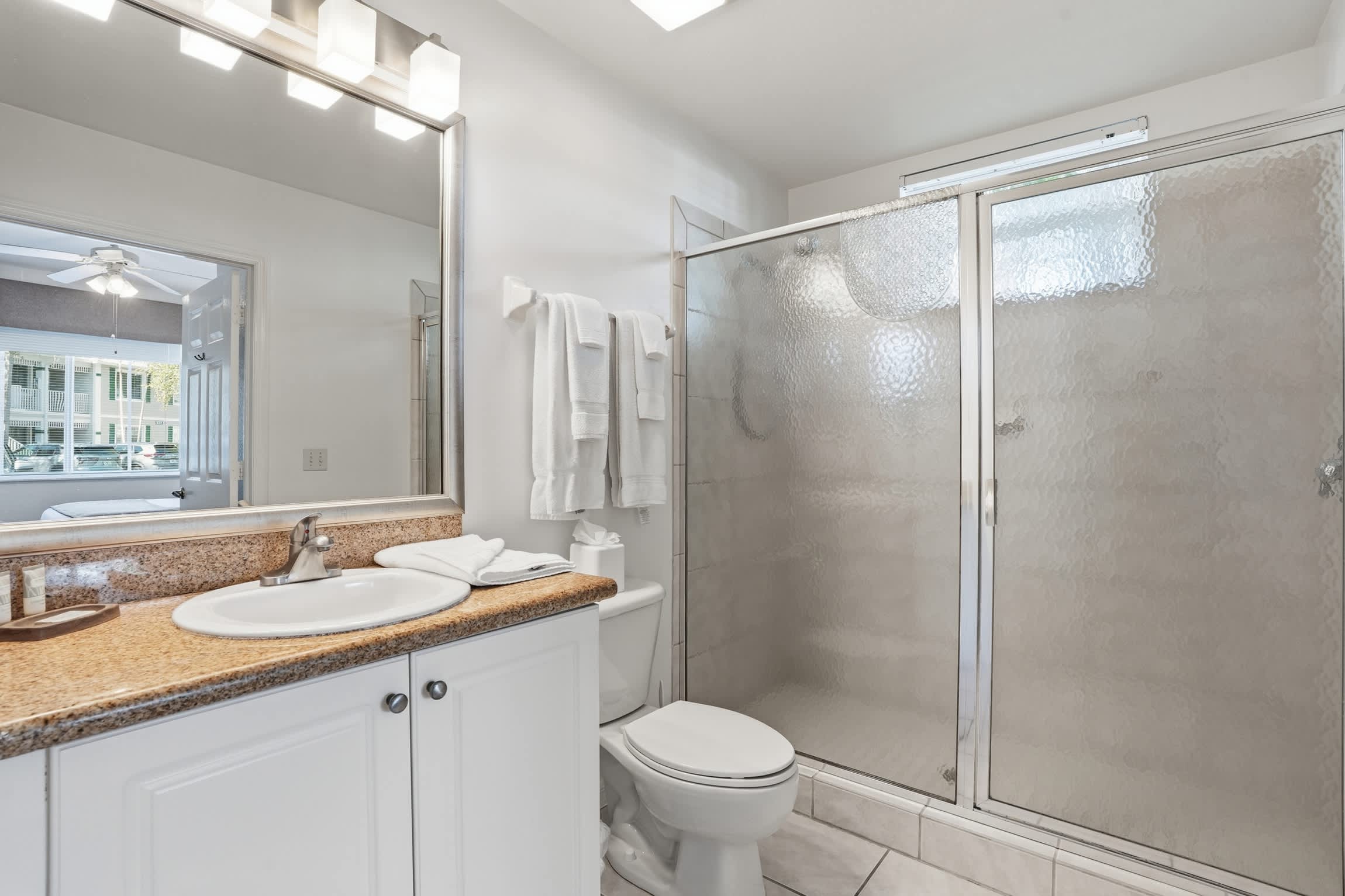 916 First Floor Golf and Lake View Sleeps 6 | Photo 28