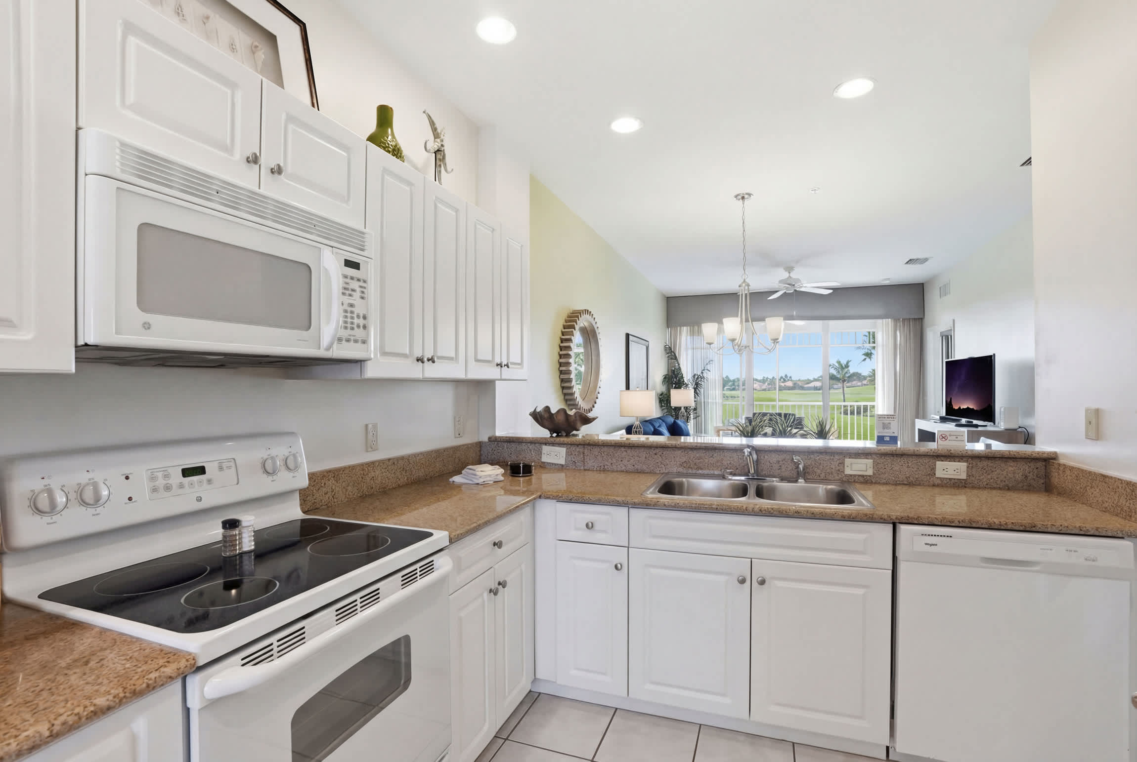 522 Golf Course Views Second Floor Sleeps 4 | Photo 2