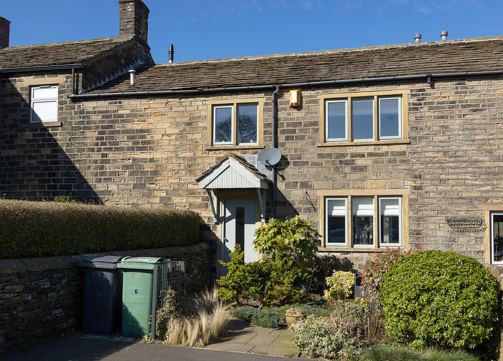 Beautiful Two Bedroom Cottage with Amazing Views — Birdsedge, England — vacation rental
