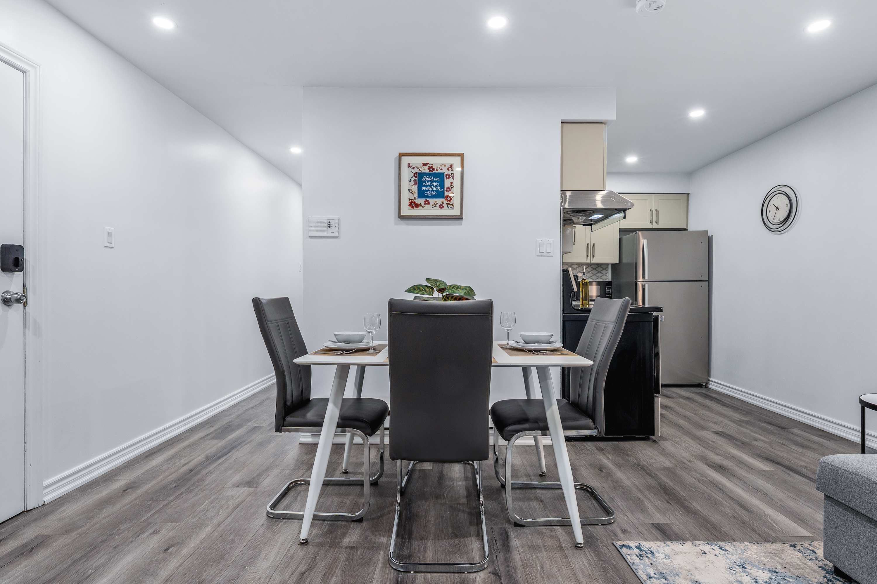 Cozy dining setup perfect for group dinners.