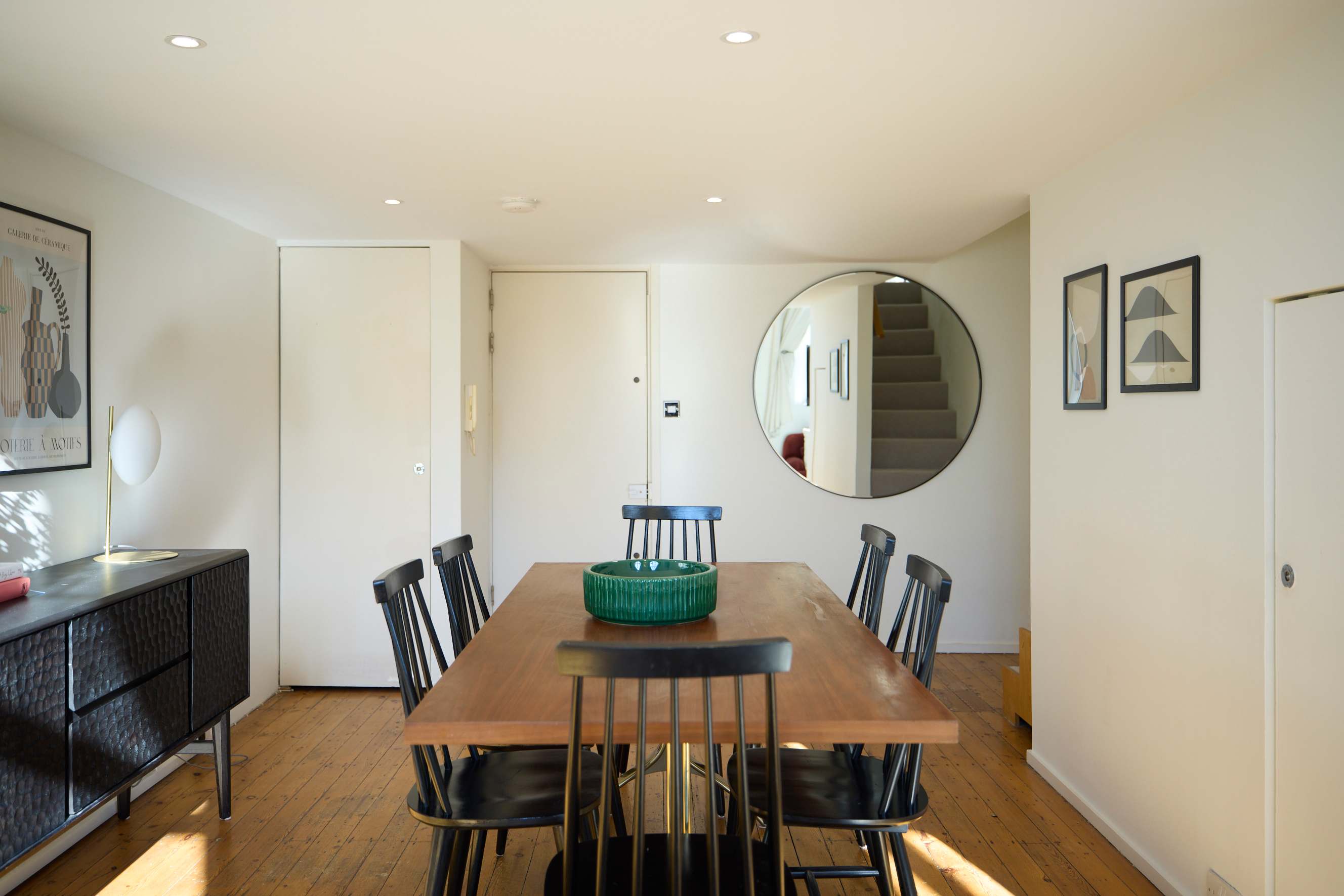 St Gabriel's Loft Apartment in 22 St. Gabriel Manor, Cormont Road SE5 9RH - Property image 11 - VivreStays