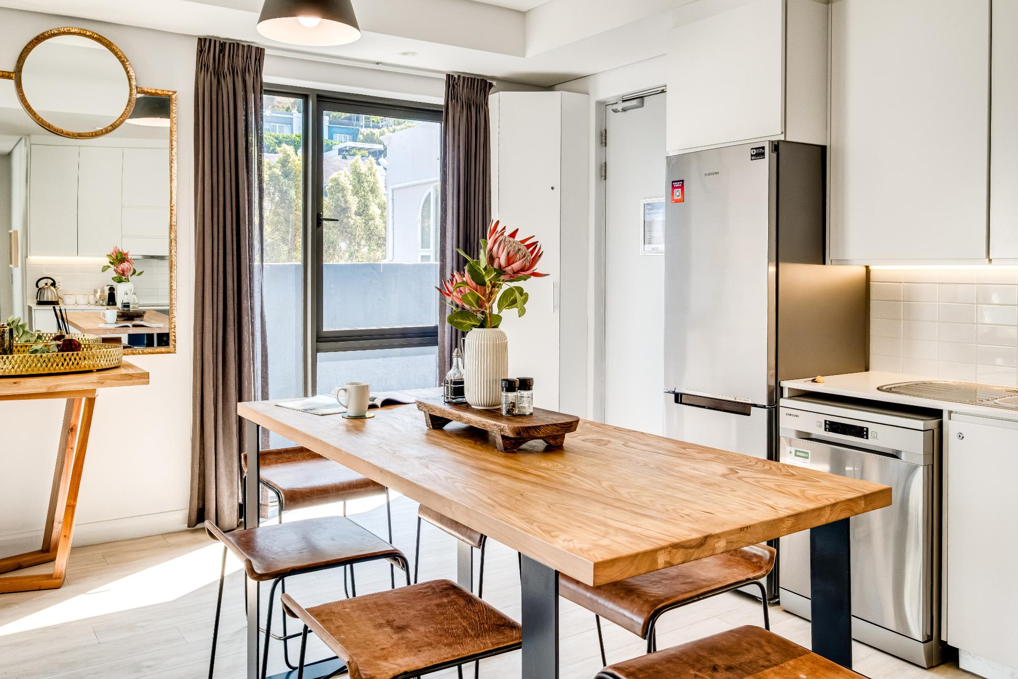 Gorgeous Apartment in Bustling De Waterkant 304 on N 2
