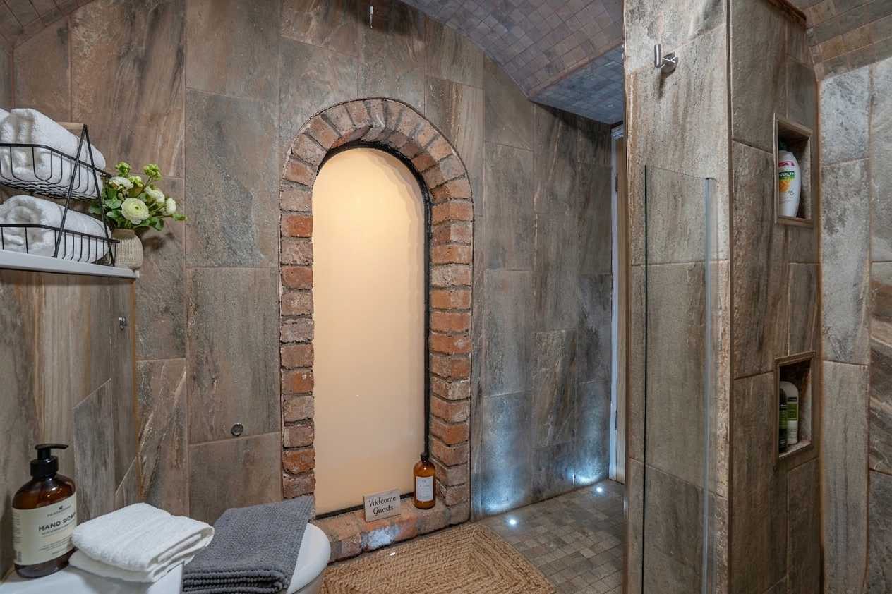 View 2BR for 4, Free Parking, Nr Dalhousie Castle in Engine Road EH23 4AB 2BR for 4, Free Parking, Nr Dalhousie Castle in Engine Road EH23 4AB - Property image 10 - VivreStays