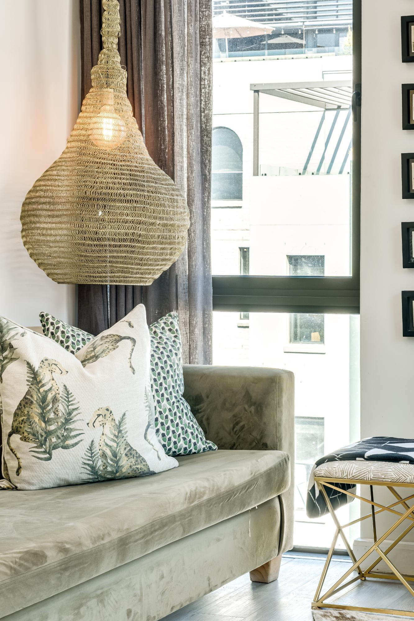 Beautiful Apartment with Mountain Views 404 on N 5