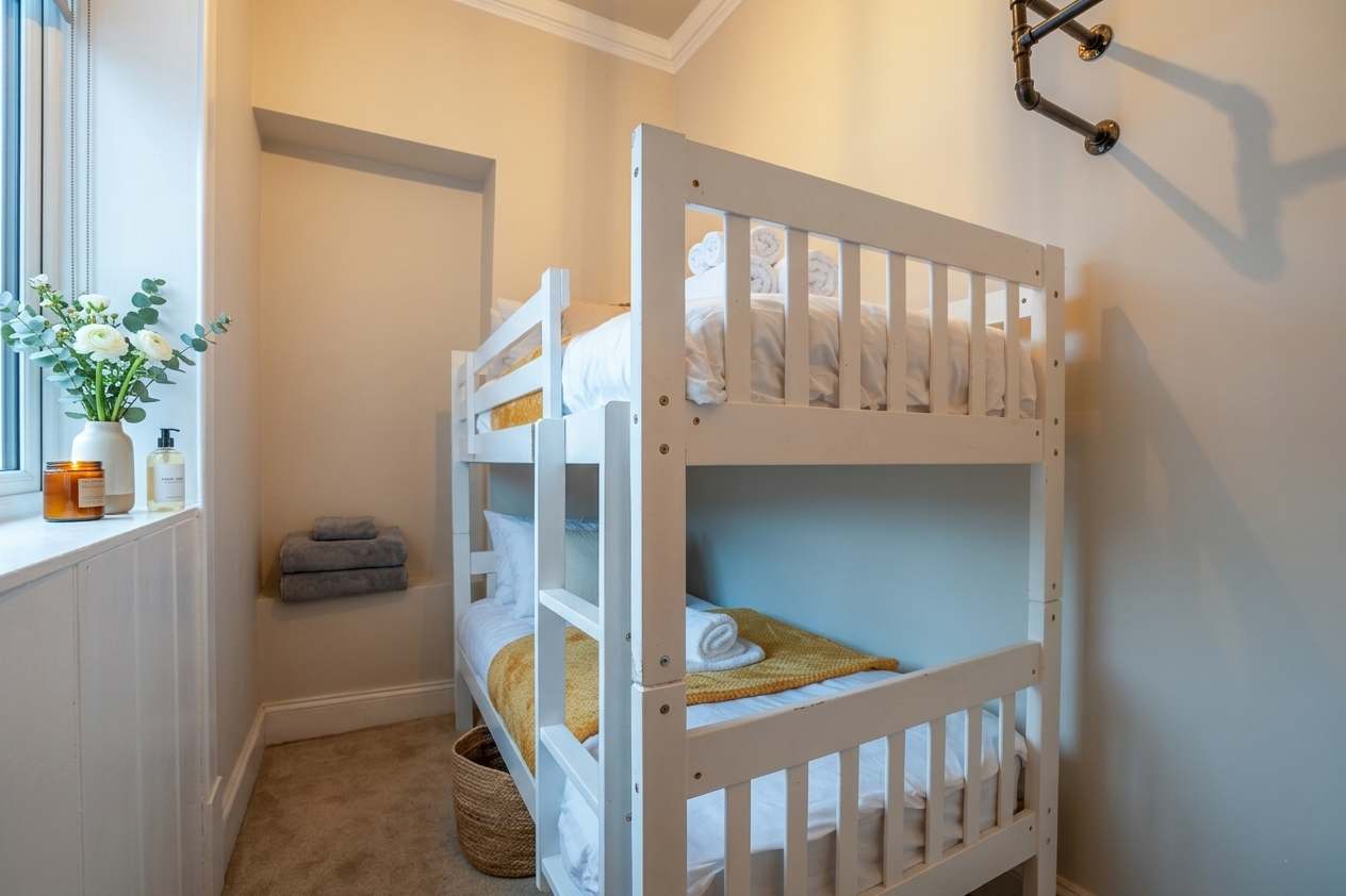 View 2BR for 4, Free Parking, Nr Dalhousie Castle in Engine Road EH23 4AB 2BR for 4, Free Parking, Nr Dalhousie Castle in Engine Road EH23 4AB - Property image 8 - VivreStays