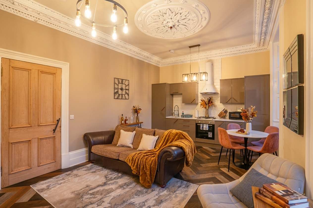 View 2BR for 4, Free Parking, Nr Dalhousie Castle in Engine Road EH23 4AB 2BR for 4, Free Parking, Nr Dalhousie Castle in Engine Road EH23 4AB - Property image 3 - VivreStays