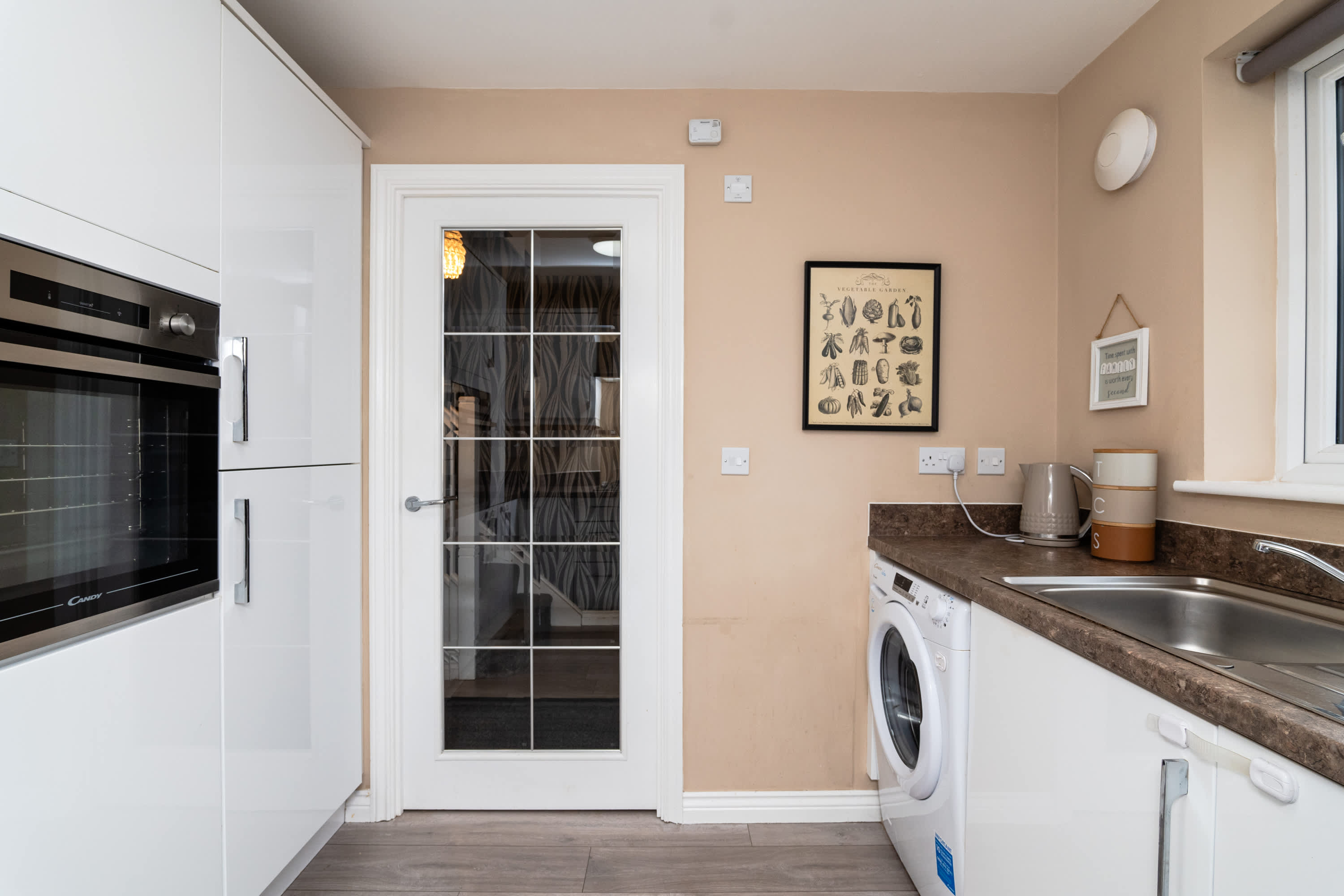 3BR Parking Nr Dalhousie Castle &Edinburgh Airport in Auld Coal Road EH19 3JL - Property image 16 - VivreStays