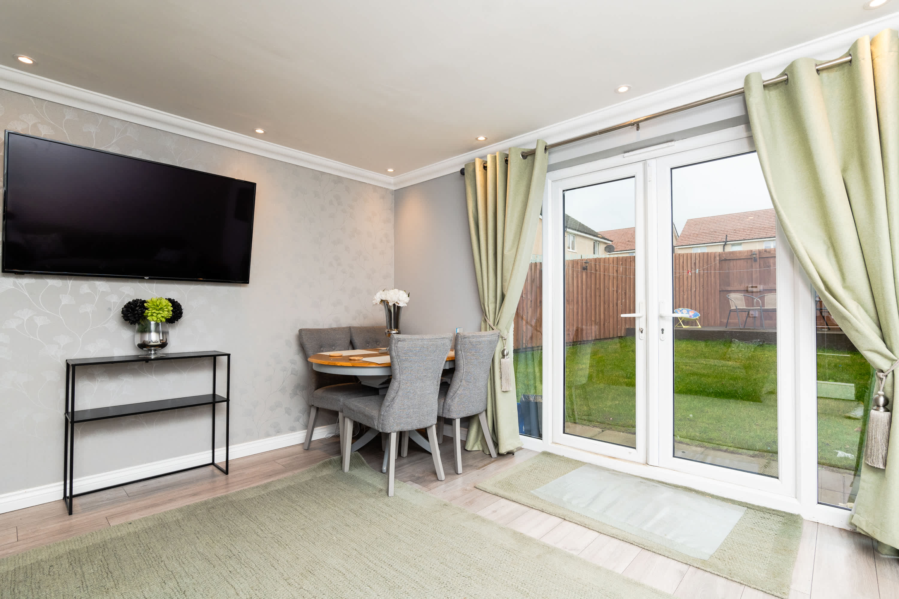 3BR Parking Nr Dalhousie Castle &Edinburgh Airport in Auld Coal Road EH19 3JL - Property image 17 - VivreStays