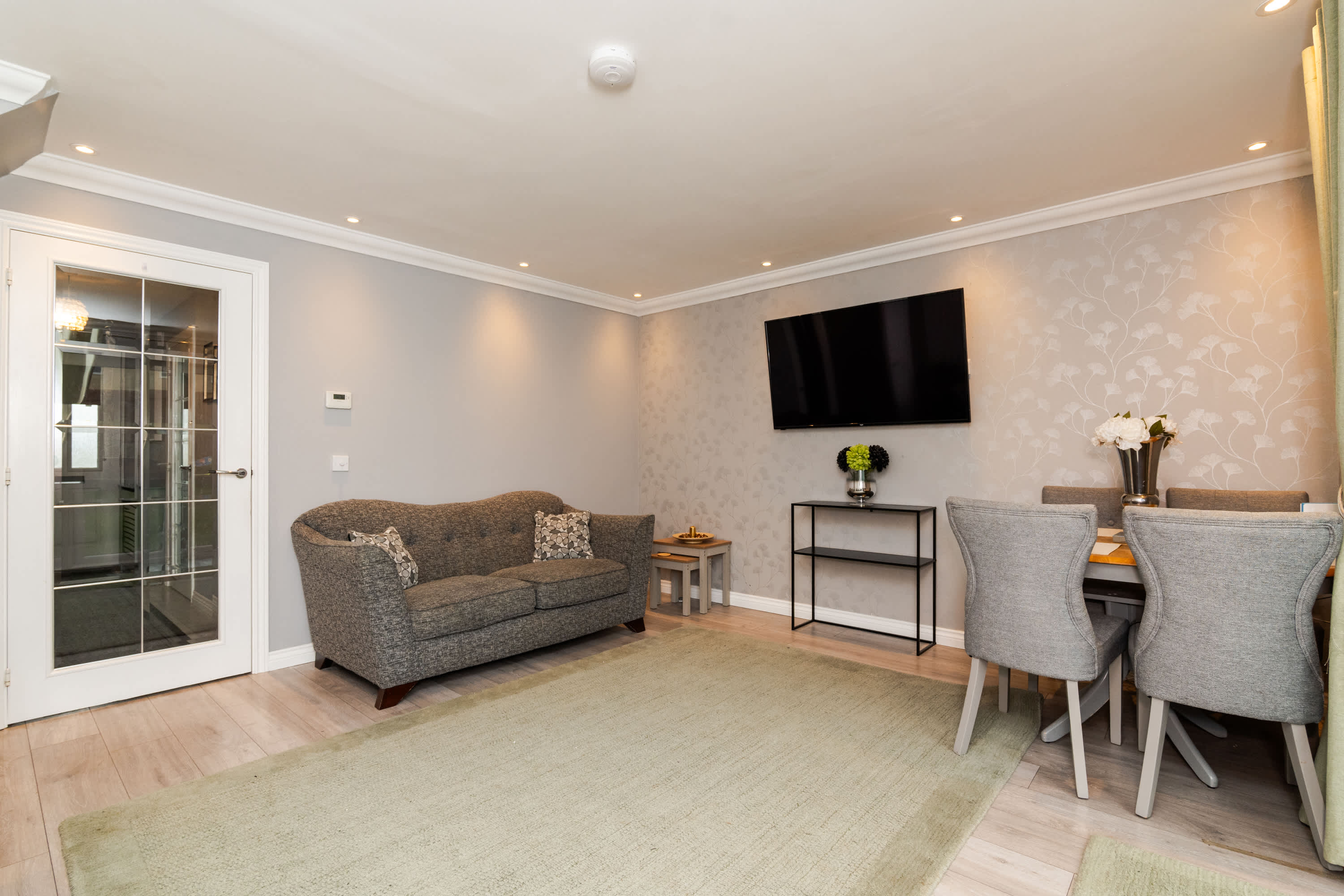 3BR Parking Nr Dalhousie Castle &Edinburgh Airport in Auld Coal Road EH19 3JL - Property image 24 - VivreStays