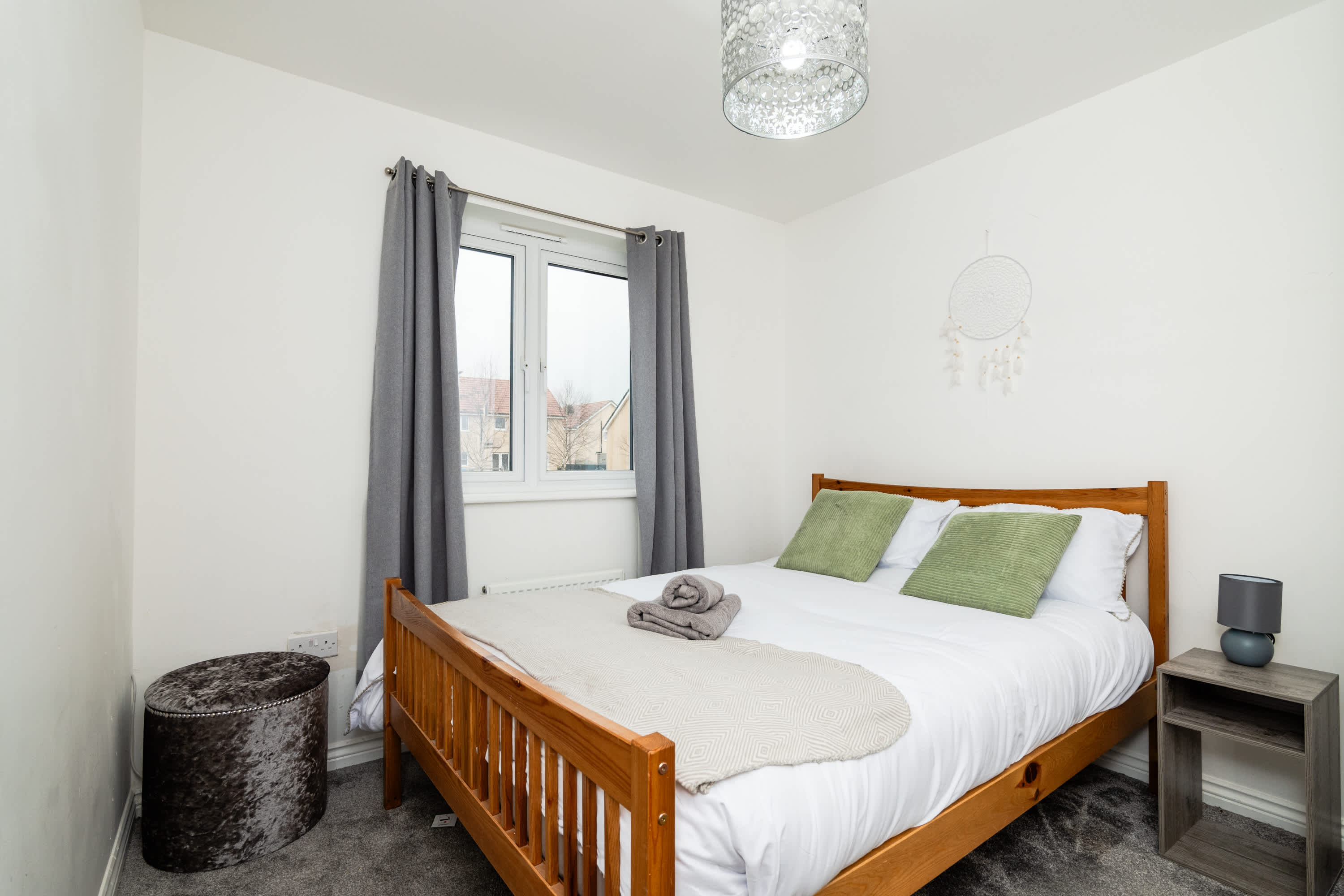3BR Parking Nr Dalhousie Castle &Edinburgh Airport in Auld Coal Road EH19 3JL - Property image 7 - VivreStays