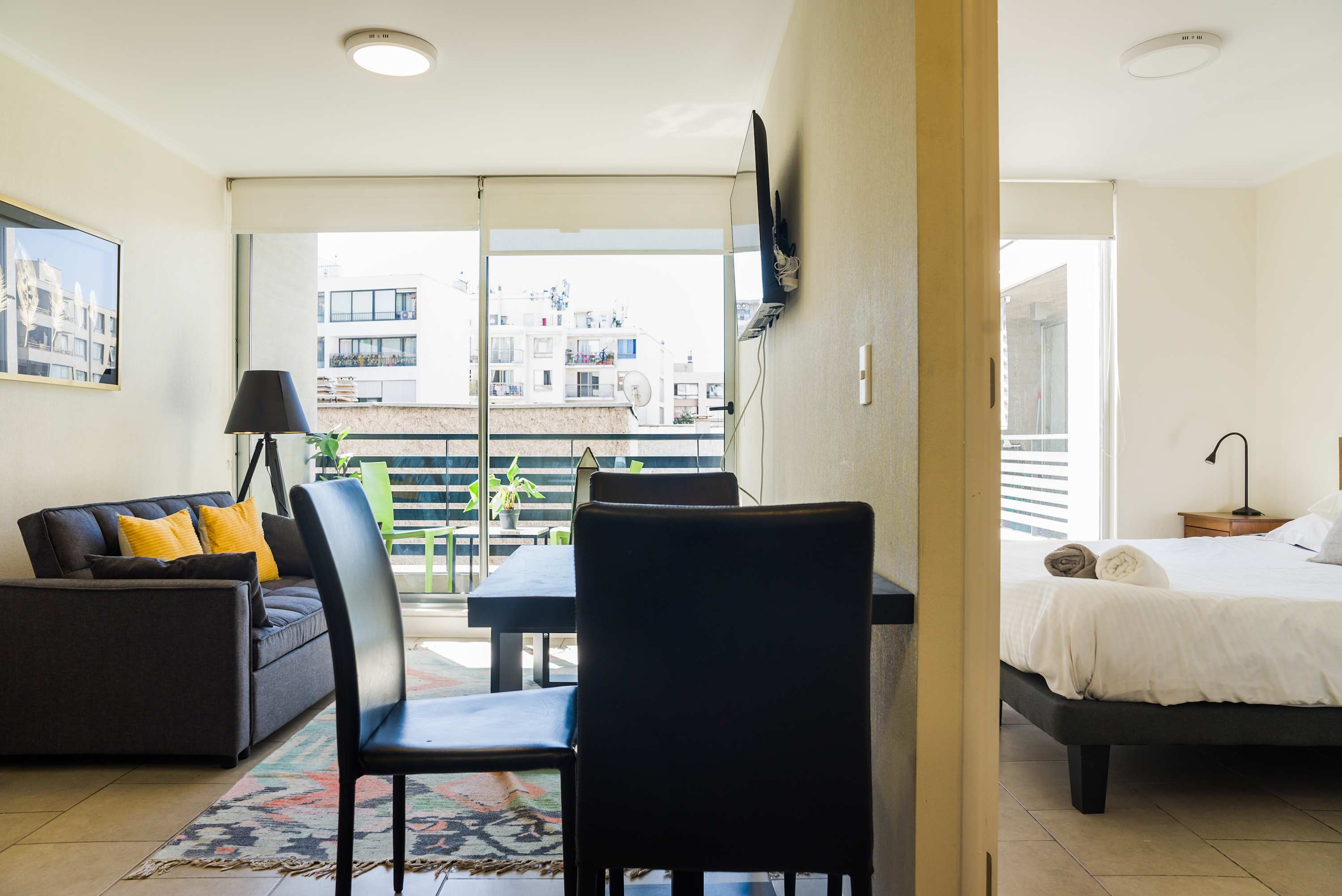 Chic 1BR Oasis in Centro Metro Bliss Your Doorstep