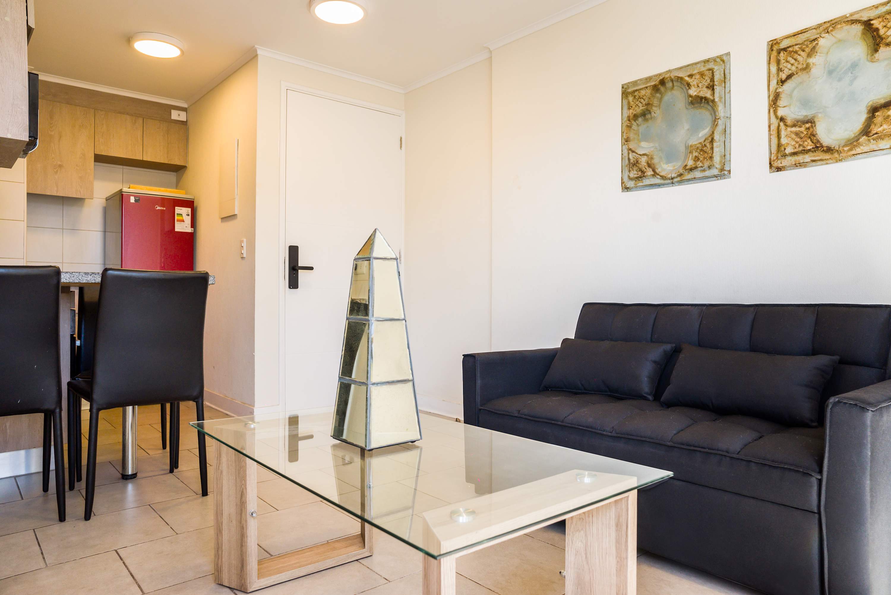 Central Chic 1BR Steps from Metro & Attractions