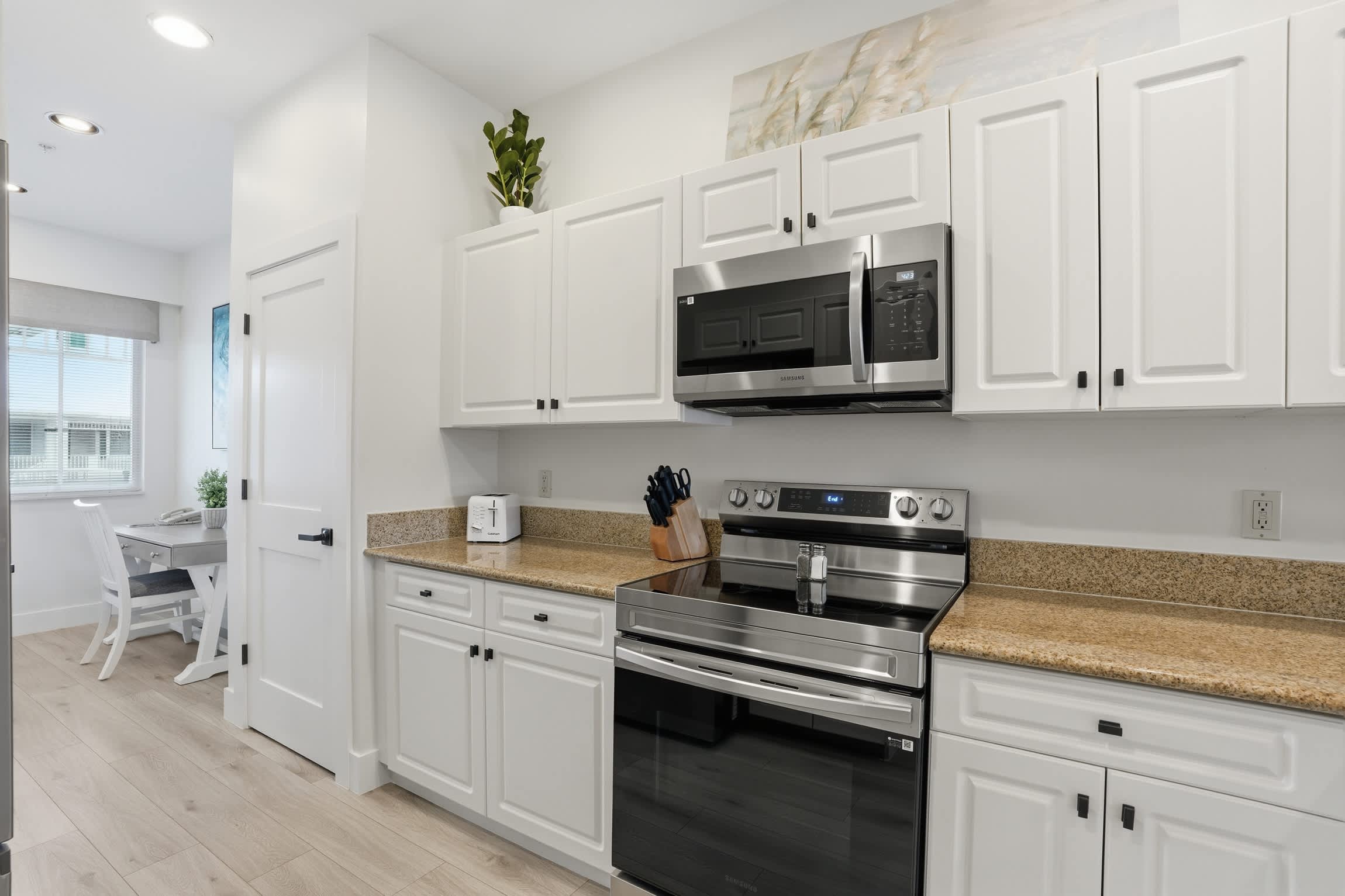 1022 Lake and Landscape View Sleeps 4 | Photo 16