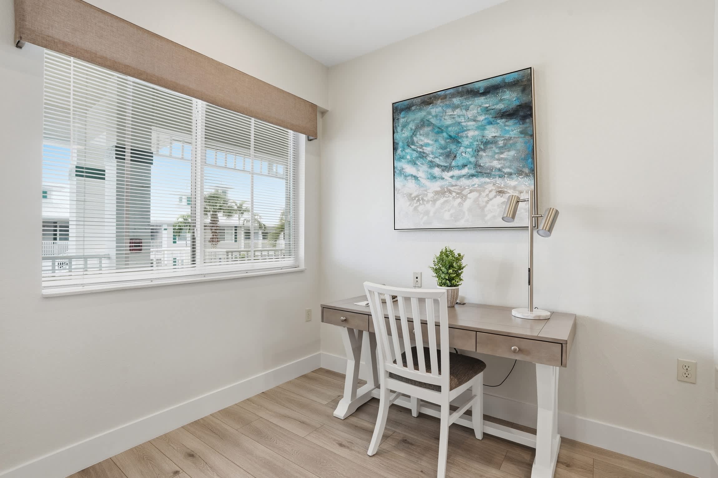 1022 Lake and Landscape View Sleeps 4 | Photo 19